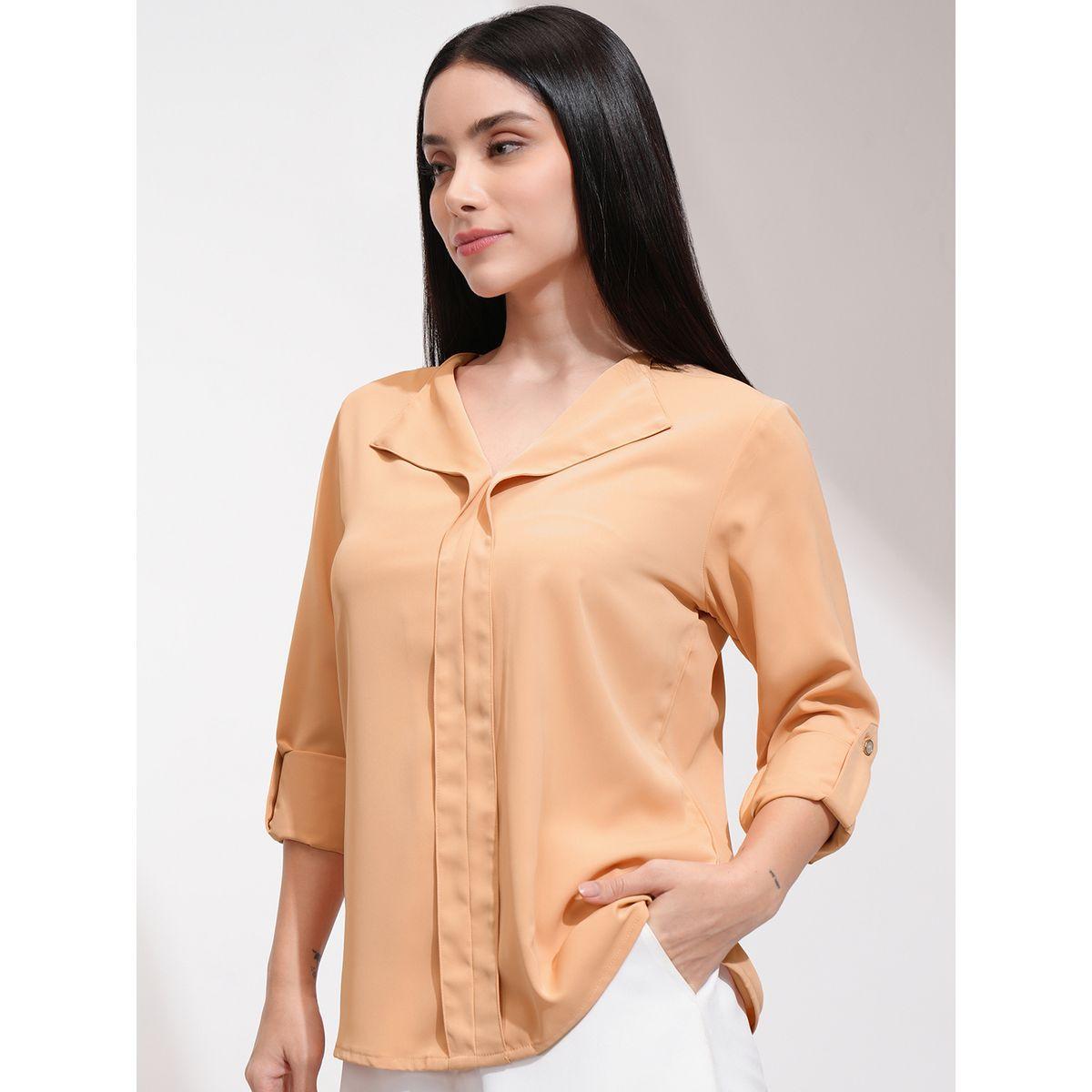 Tokyo Talkies X Styli Solid Regular Fit V-Neck Top-women-clothing-shirtsandblouses-blouses-image-4