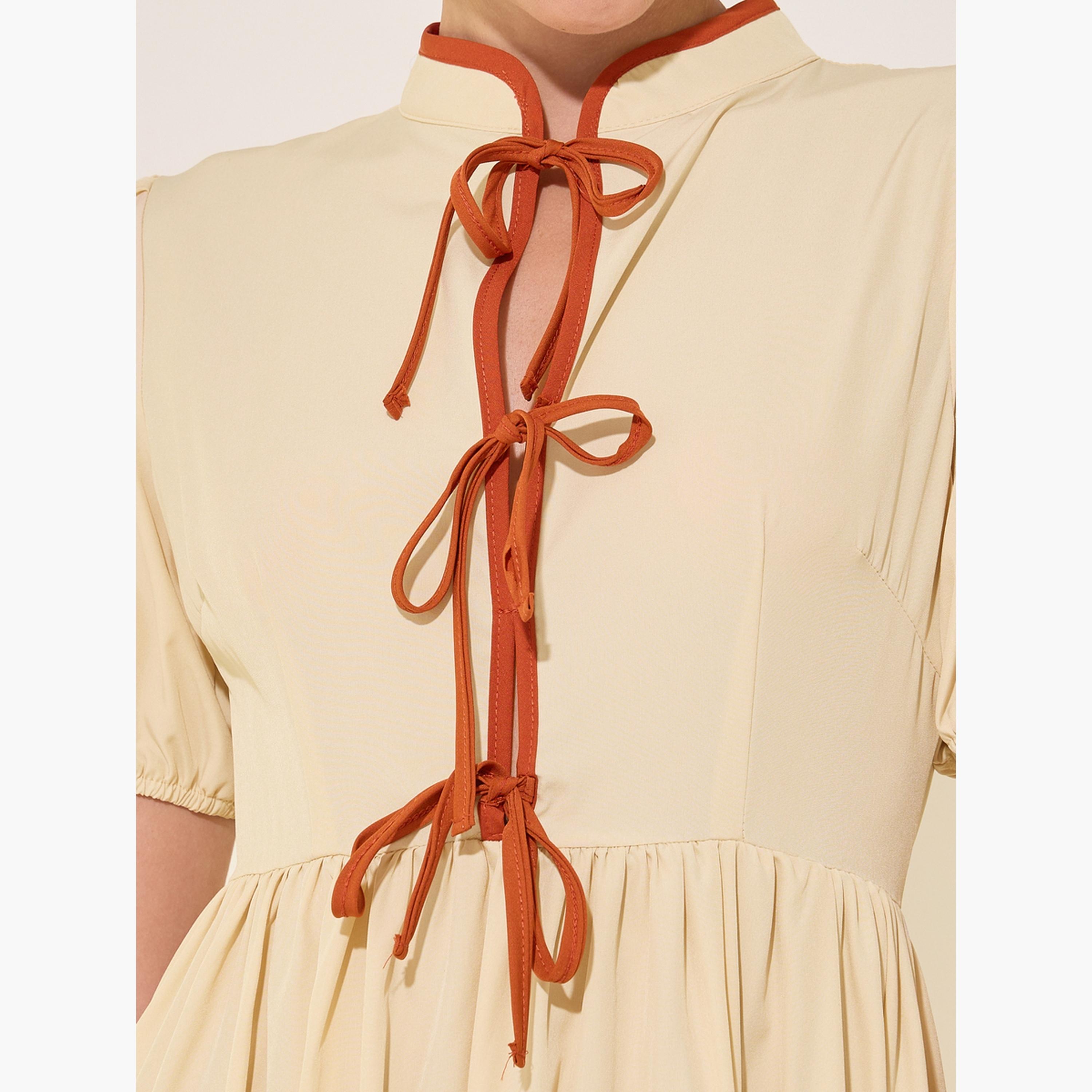 فستان ميدي بأكمام منفوخة وتفاصيل ربطات-women-clothing-dresses-image-4