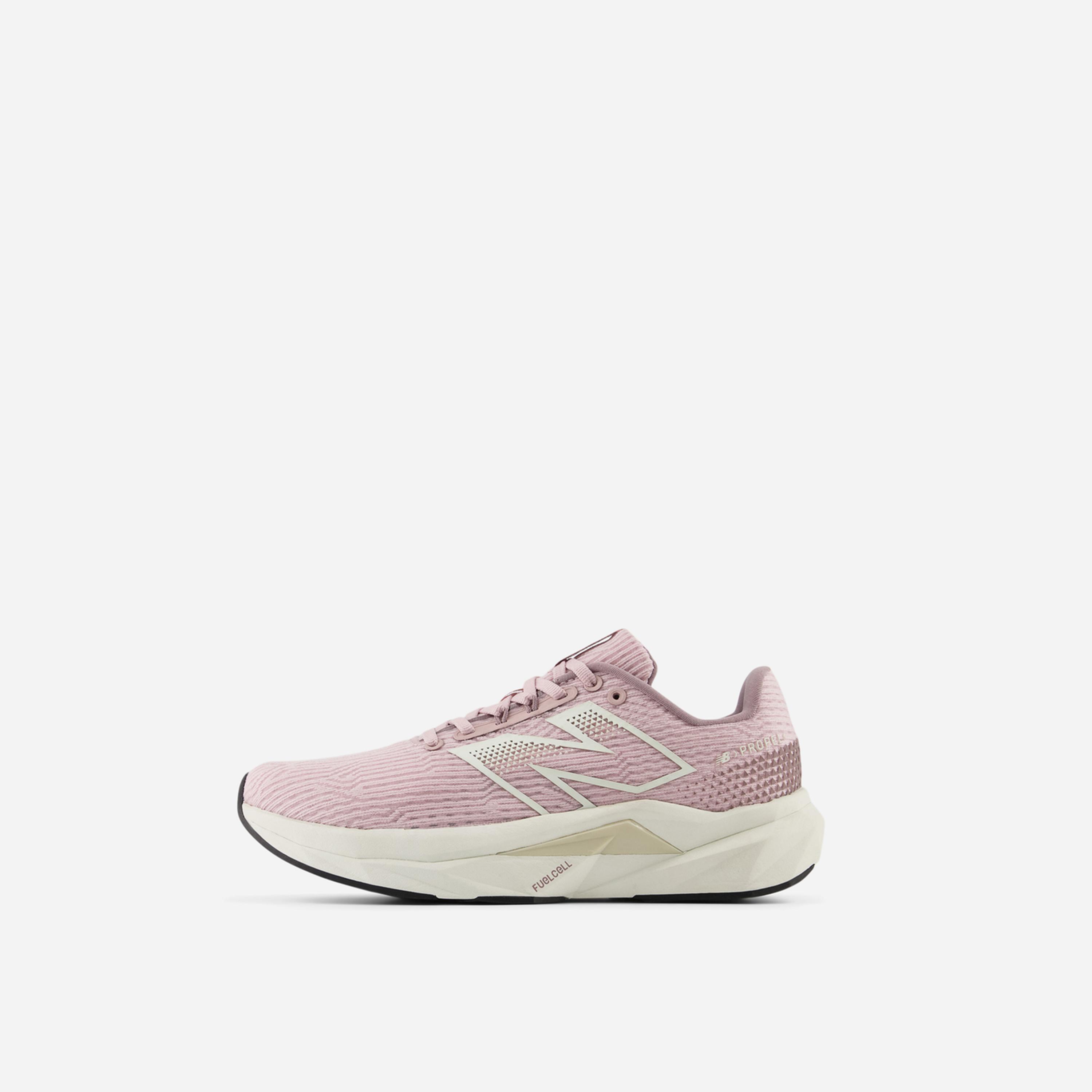 نيو بالانس حذاء رياضي فيول سيل بروبيل-women-shoes-sports-image-1