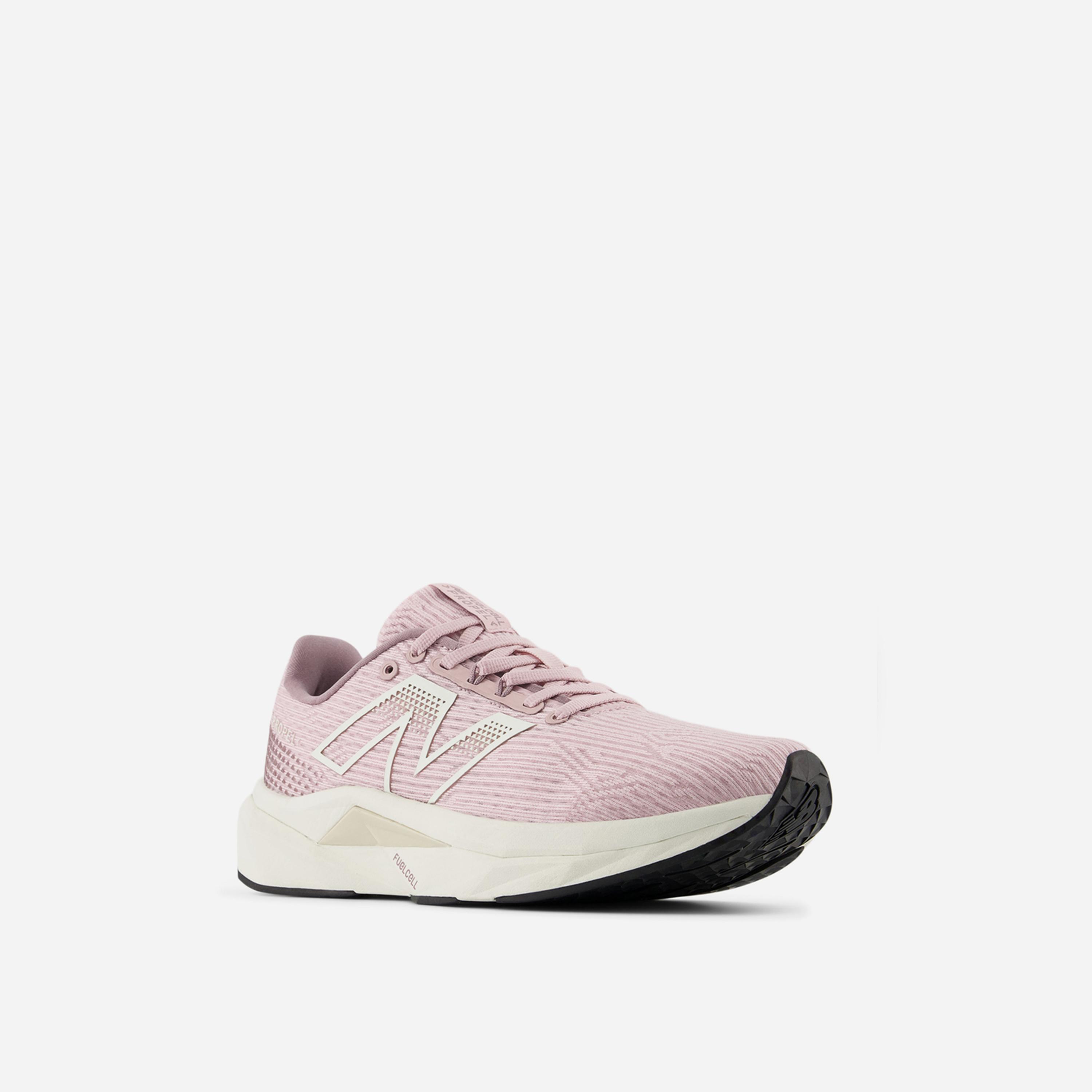 نيو بالانس حذاء رياضي فيول سيل بروبيل-women-shoes-sports-image-5
