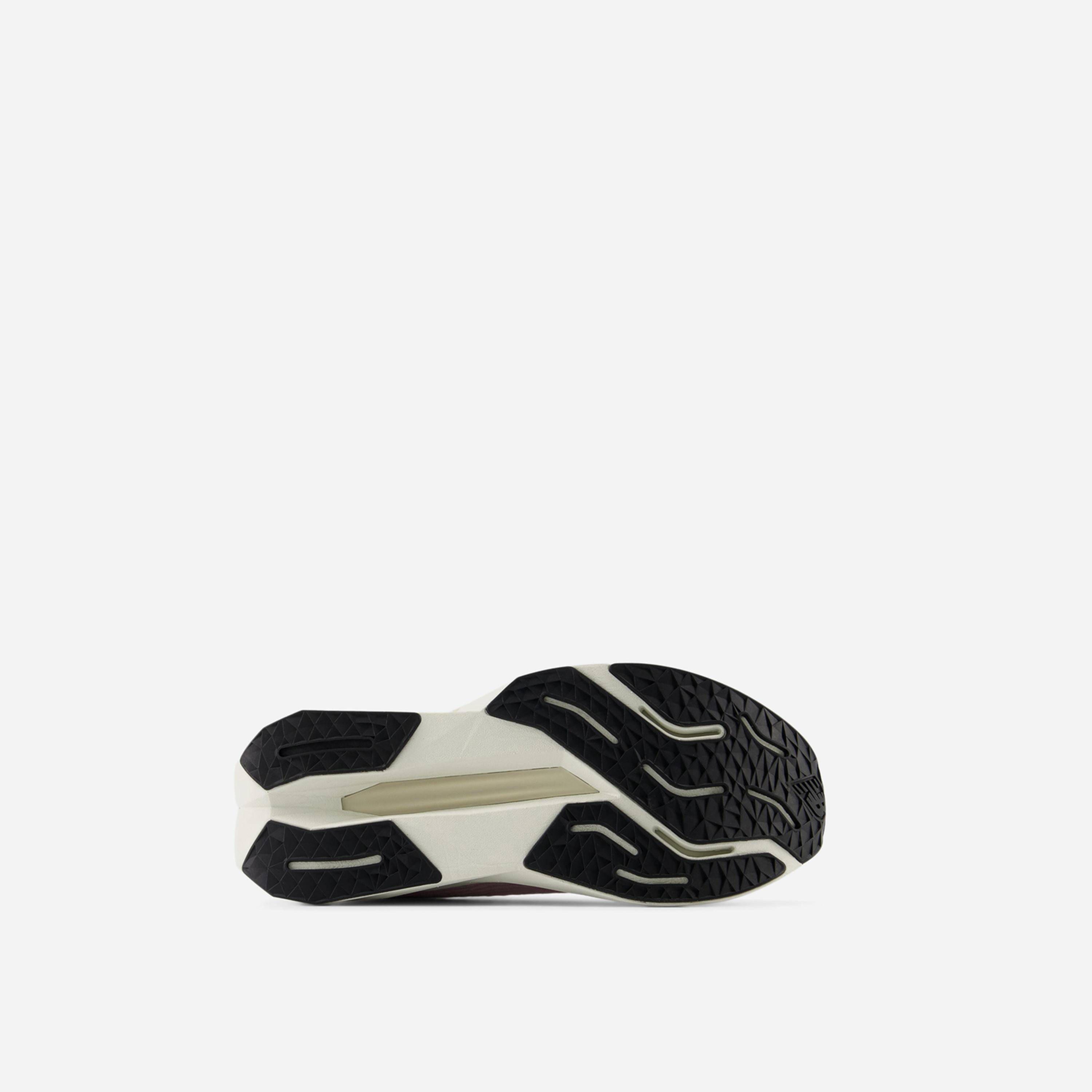 نيو بالانس حذاء رياضي فيول سيل بروبيل-women-shoes-sports-image-6