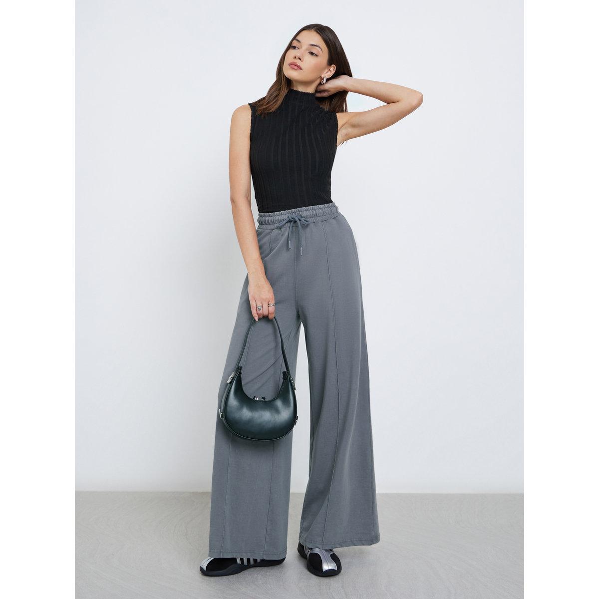بنطال جوغر بقصة أرجل واسعة-women-clothing-bottoms-joggers-image-1