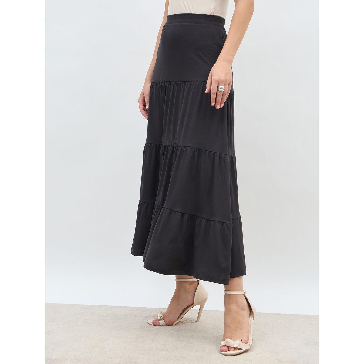 Styli Solid Knitted Tiered Maxi Skirt with Elasticated Waistband-women-clothing-bottoms-skirts-image-3