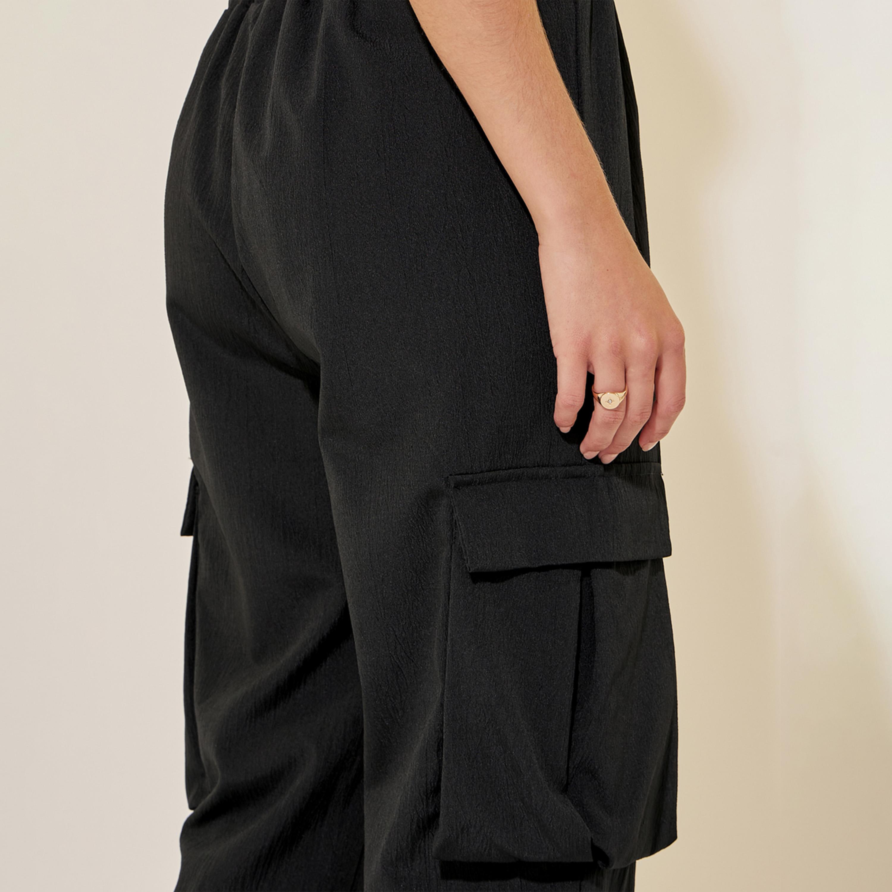 بنطال كارجو بقصة عادية وخصر متوسط-women-clothing-bottoms-trousers-image-3