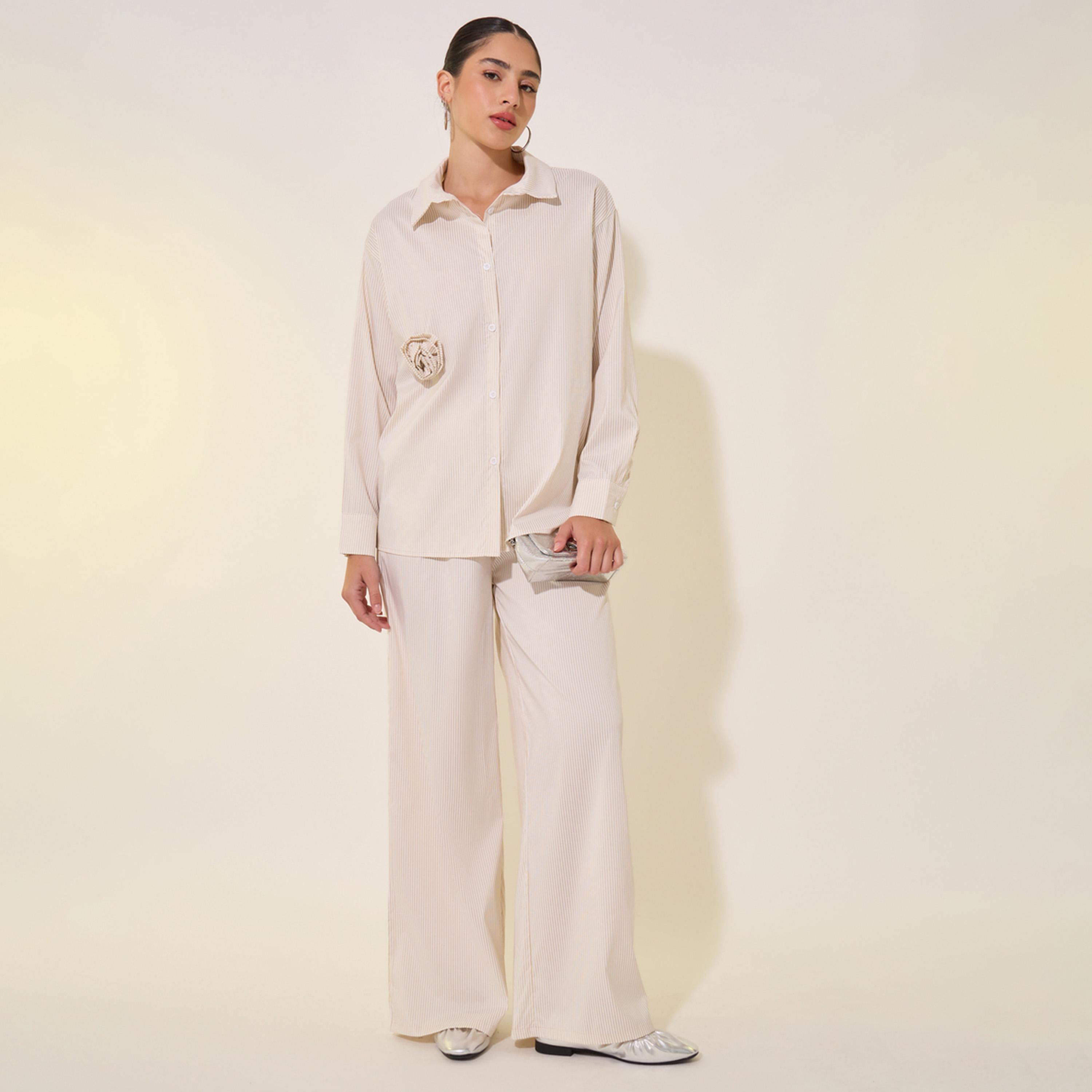 طقم منسق من بنطال وبلوزة مخططة-women-clothing-coordsets-image-2