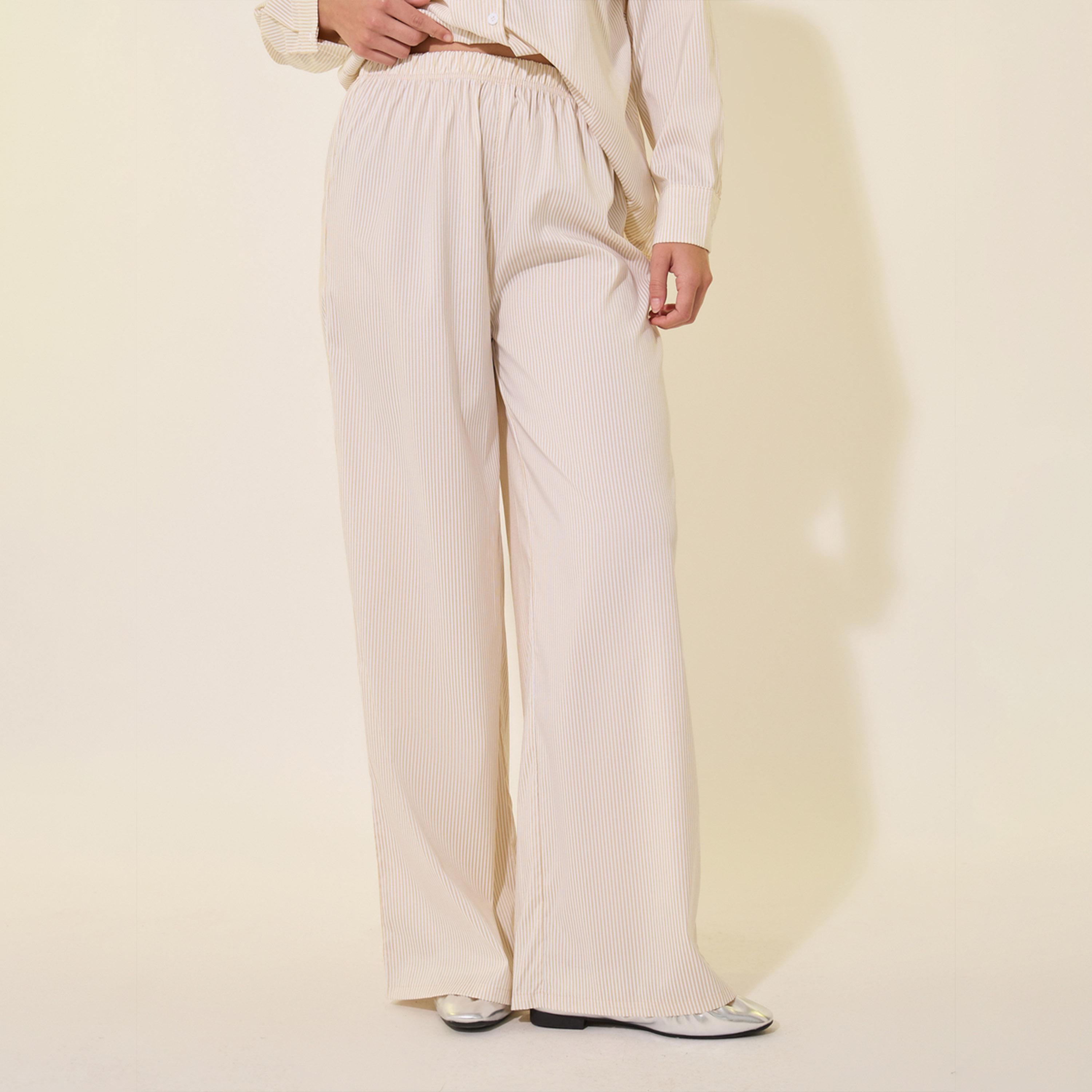 طقم منسق من بنطال وبلوزة مخططة-women-clothing-coordsets-image-6