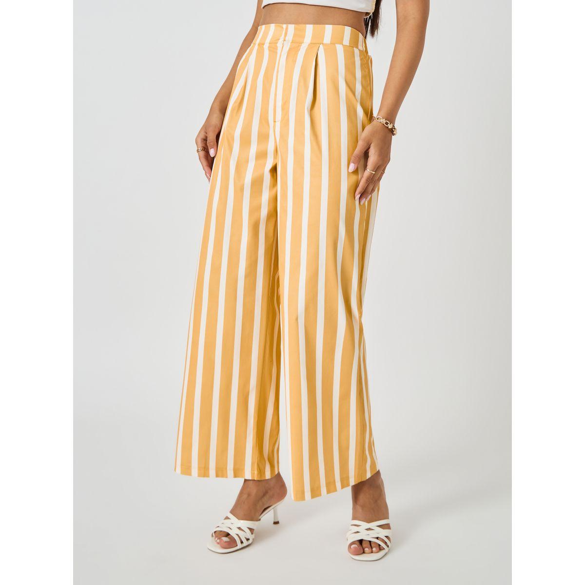 طقم منسق من بنطال بأرجل واسعة وبلوزة بكتف واحد-women-clothing-coordsets-image-5
