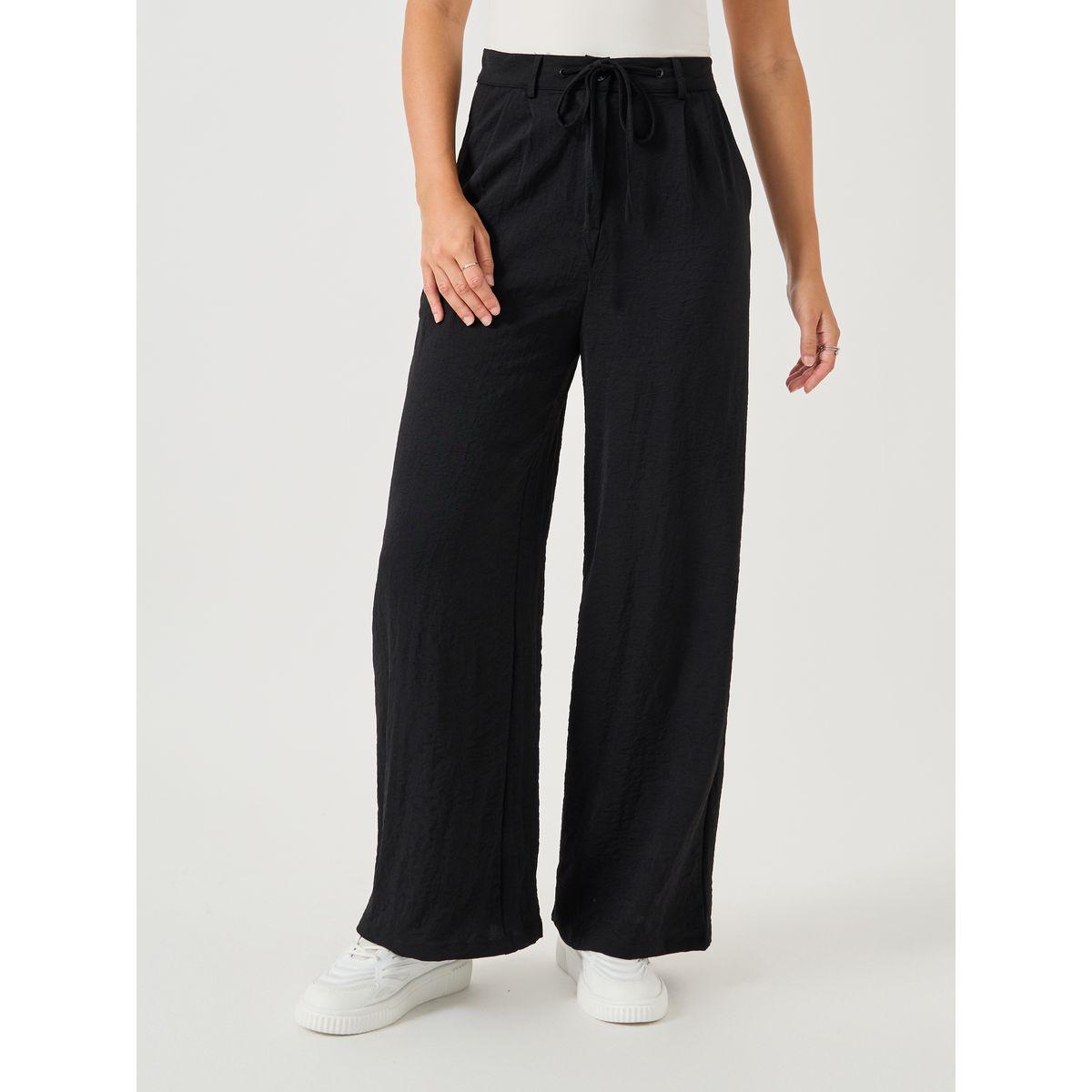 Styli Black Relaxed Fit Cullotte Pants-women-clothing-bottoms-trousers-image-2