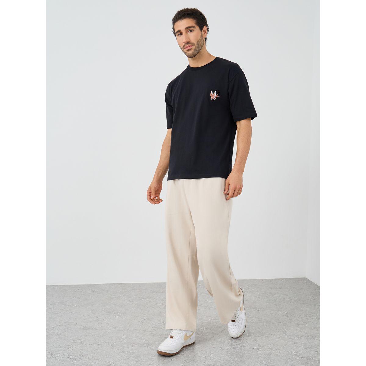 Styli Minimal Chest Graphic Print Oversized T-Shirt-men-clothing-tshirtsandpolos-tshirts-image-2