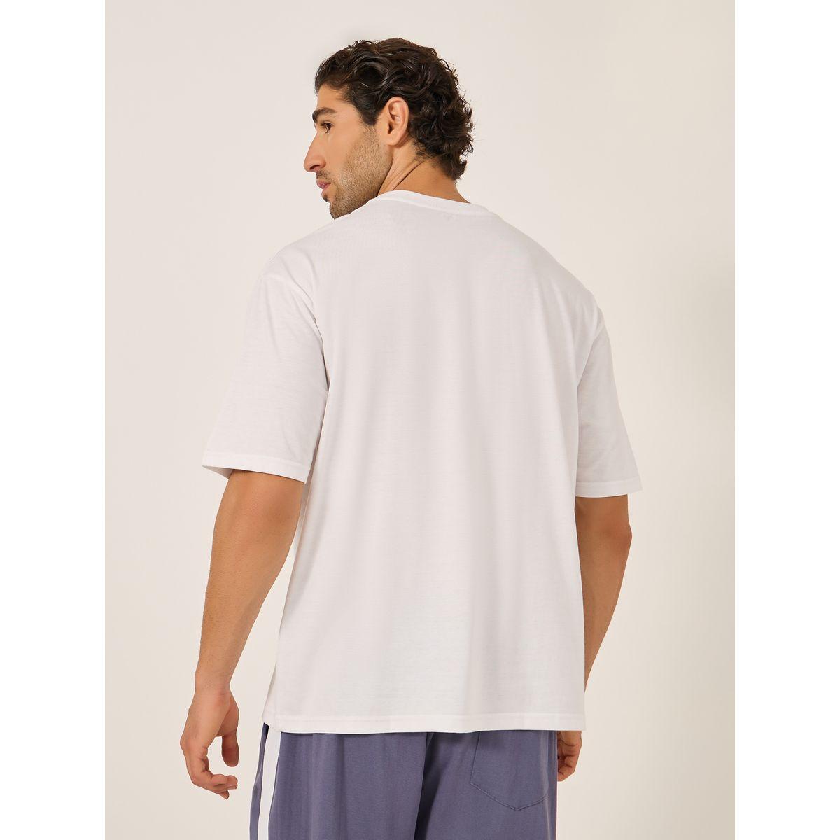 تيشيرت فضفاض بطبعة جرافيك وأكمام قصيرة-men-clothing-tshirtsandpolos-tshirts-image-4