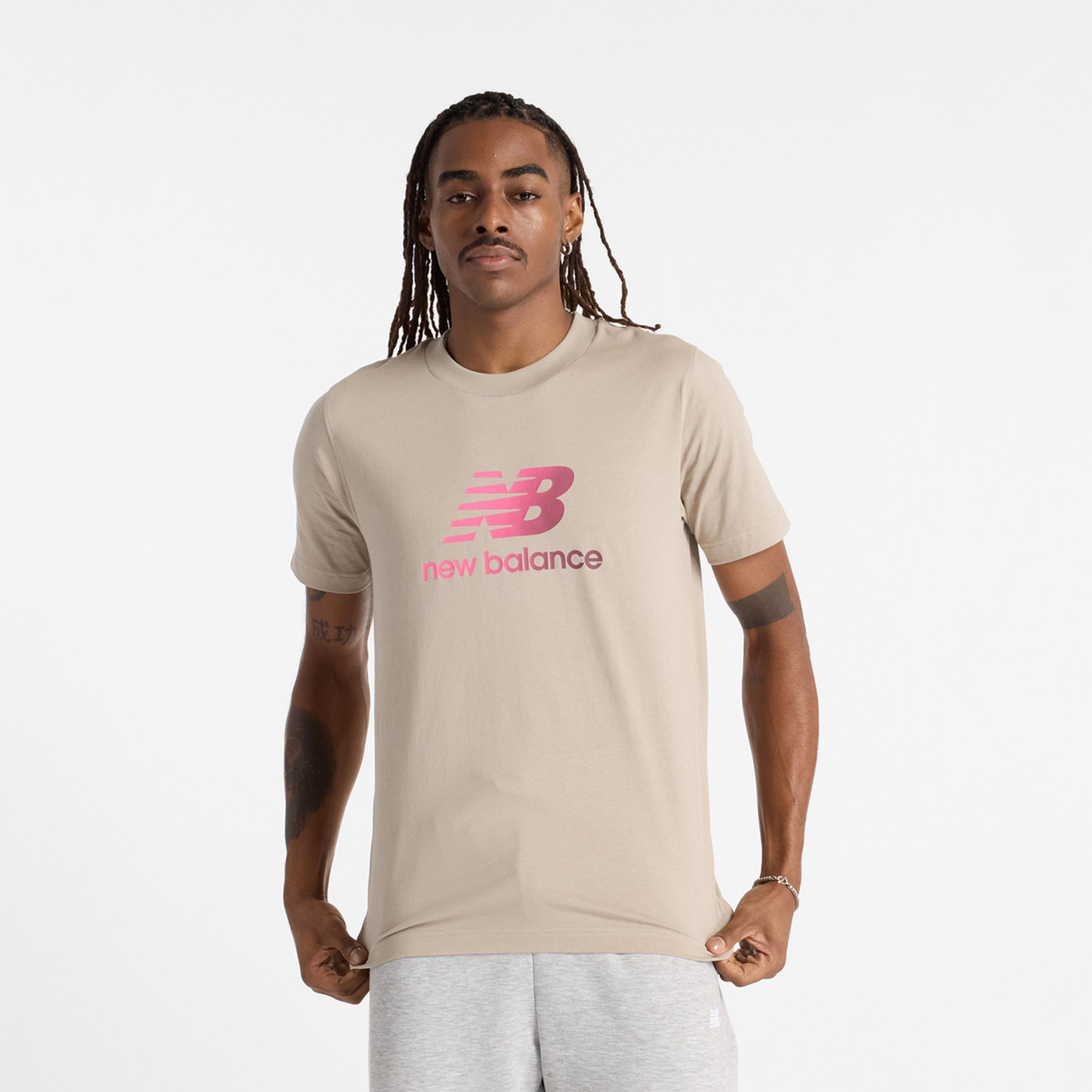 نيو بالانس - تي شيرت سبورت اسنشلز بشعار متدرج-men-clothing-tshirtsandpolos-tshirts-image-1
