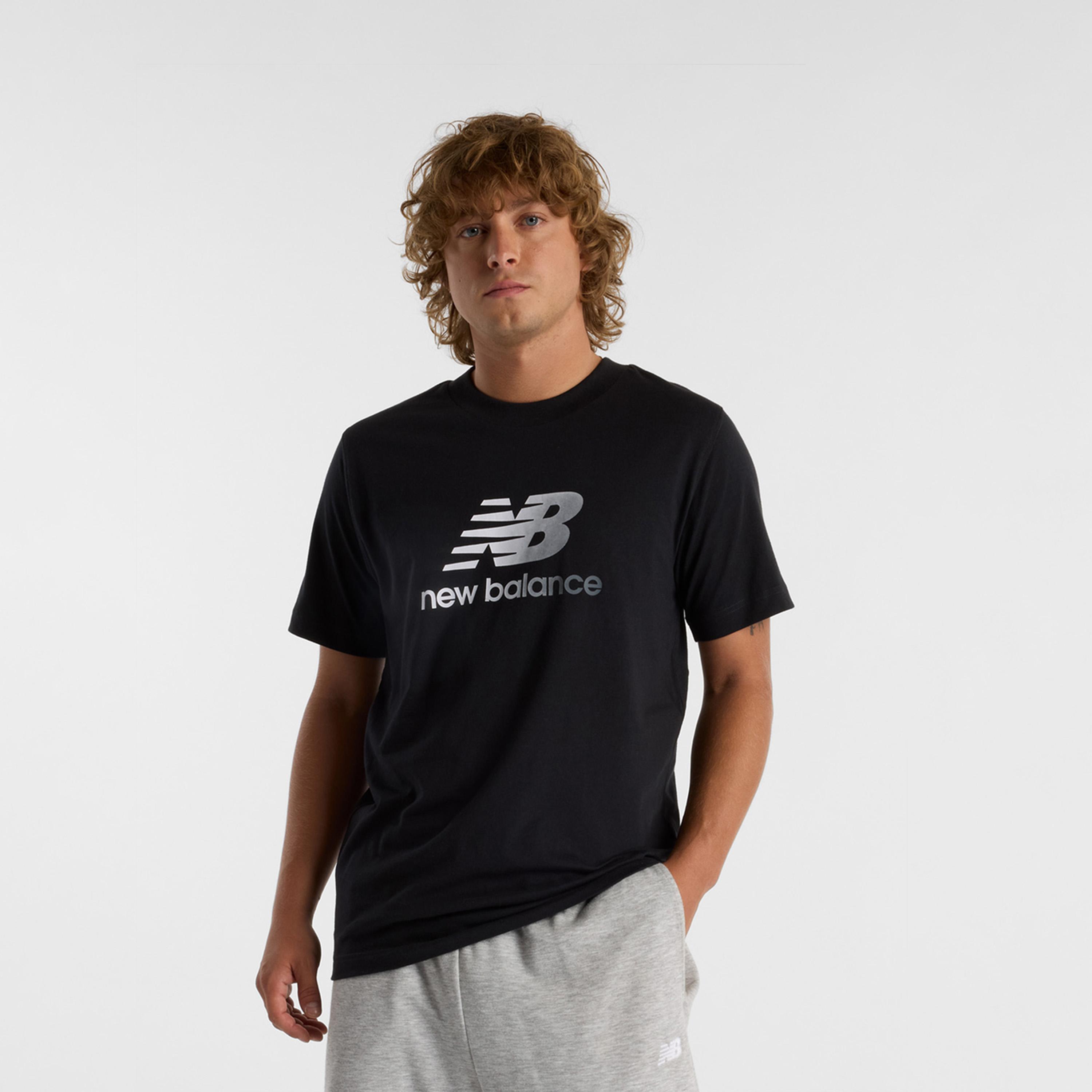 New Balance Sport Essentials Gradient Logo T-Shirt-men-clothing-tshirtsandpolos-tshirts-image-1