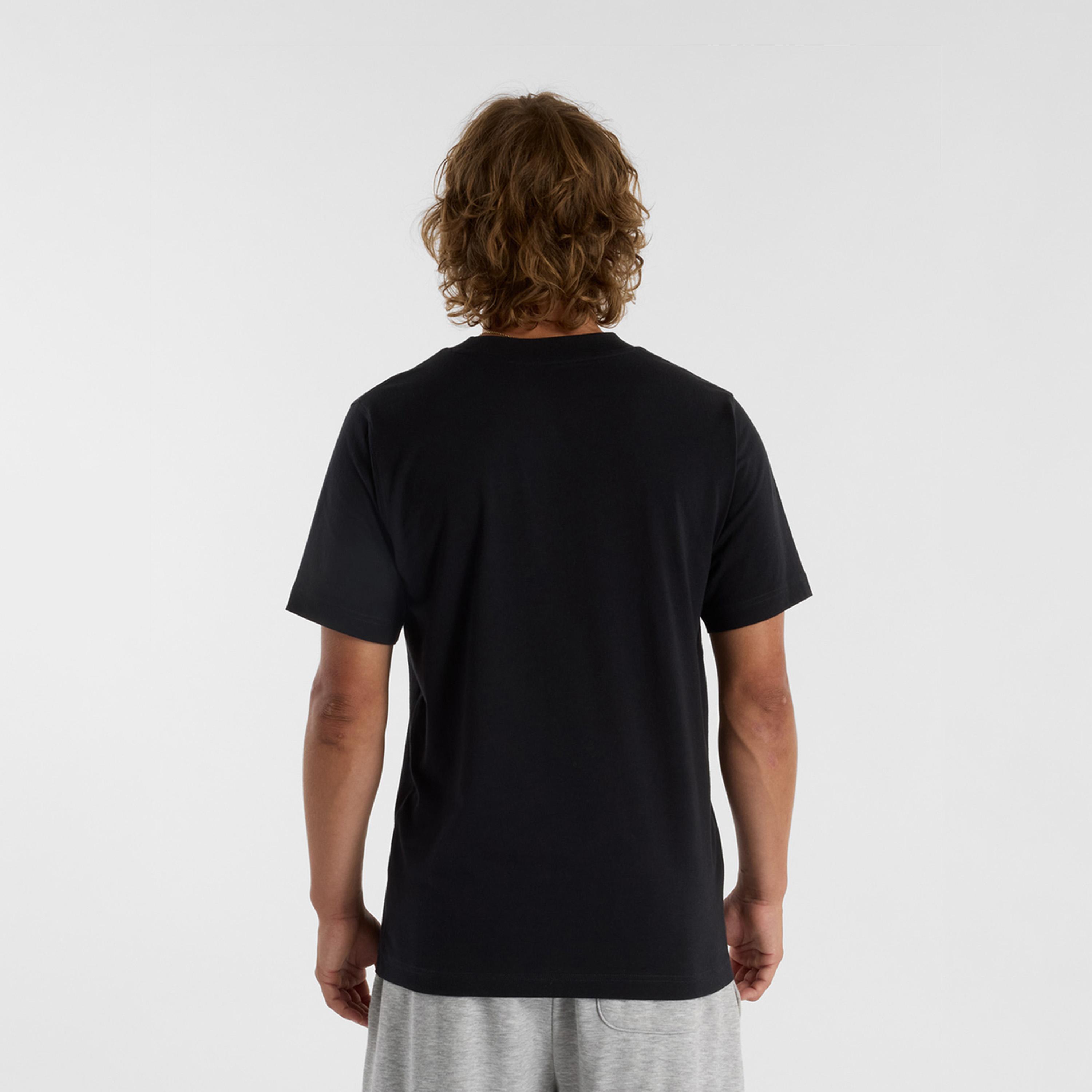 New Balance Sport Essentials Gradient Logo T-Shirt-men-clothing-tshirtsandpolos-tshirts-image-2