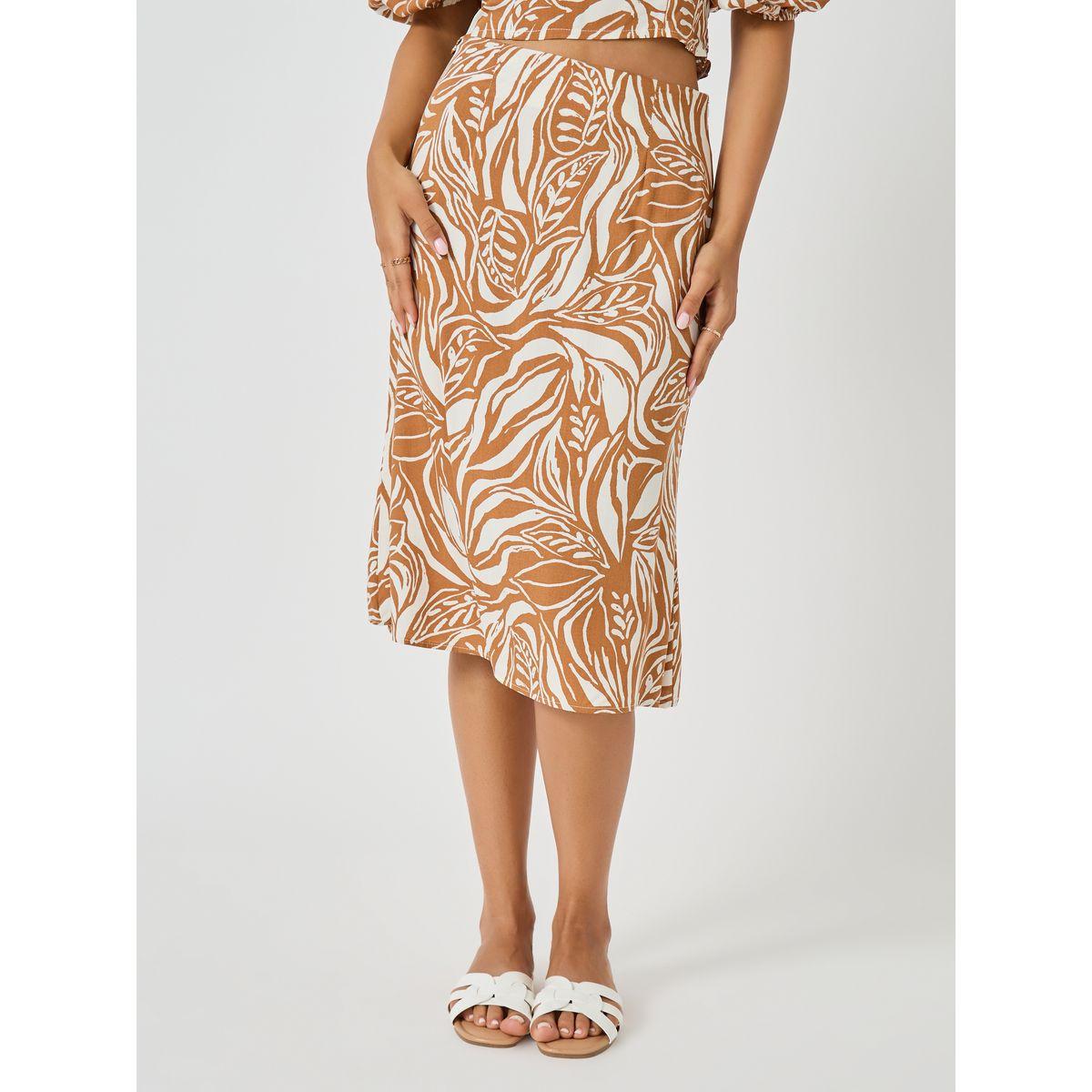 طقم منسق من تنورة وبلوزة قصيرة مطبعة بالكامل-women-clothing-coordsets-image-5