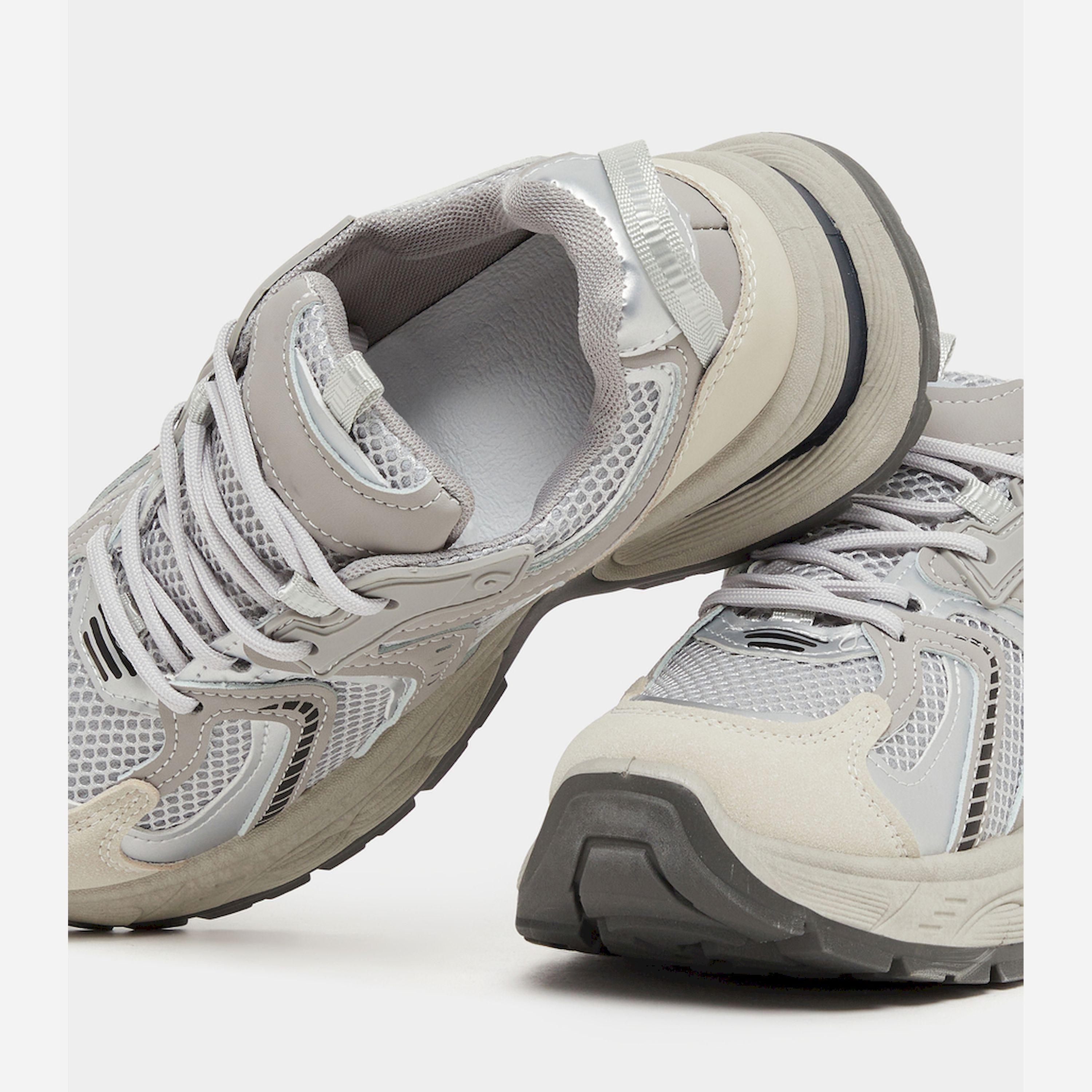 Styli Metallic Panel Chunky Sole Lace-Up Sneakers-women-shoes-sneakers-image-3