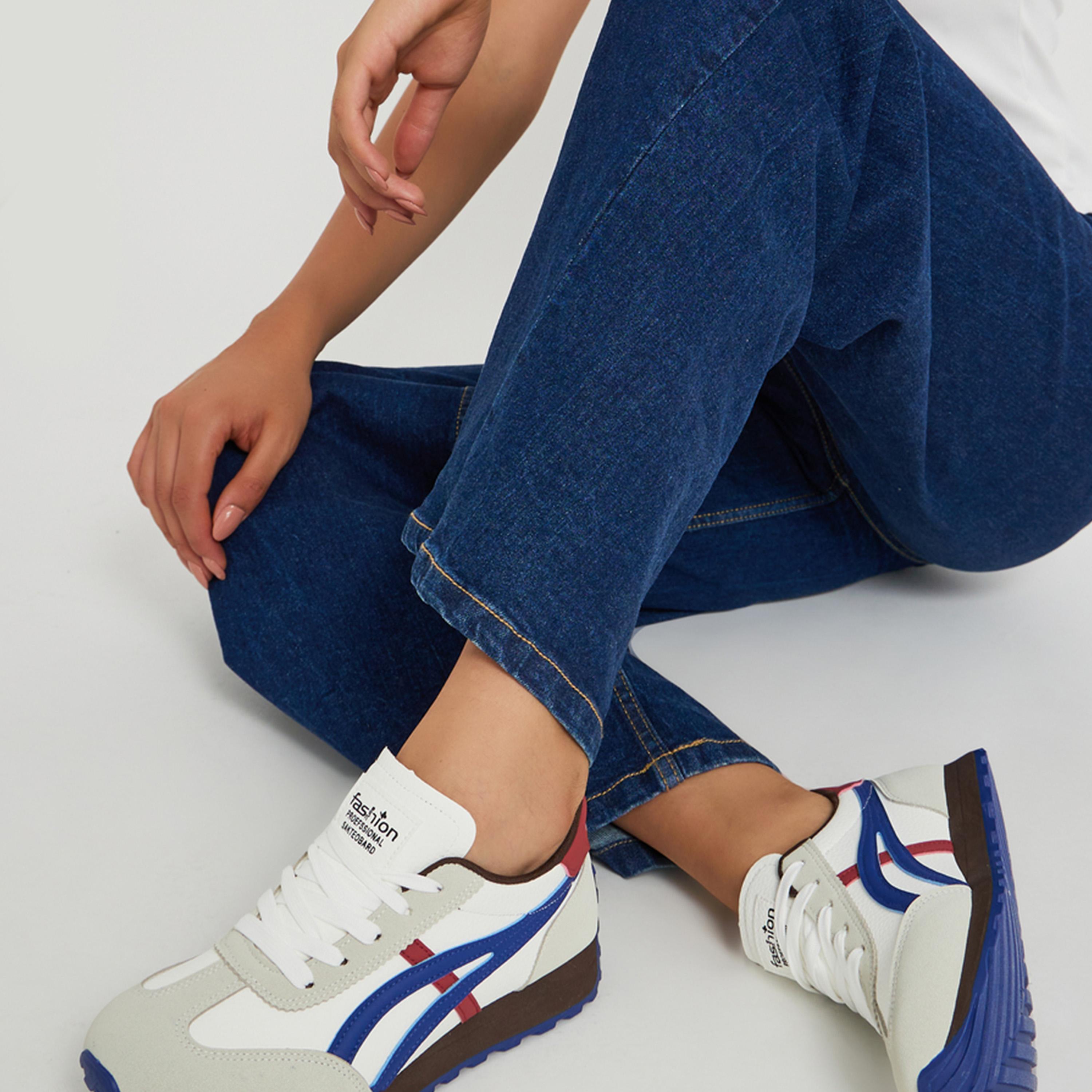 ستايلي - حذاء رياضي ببطانة بألوان متباينة ورباط-women-shoes-sneakers-image-7