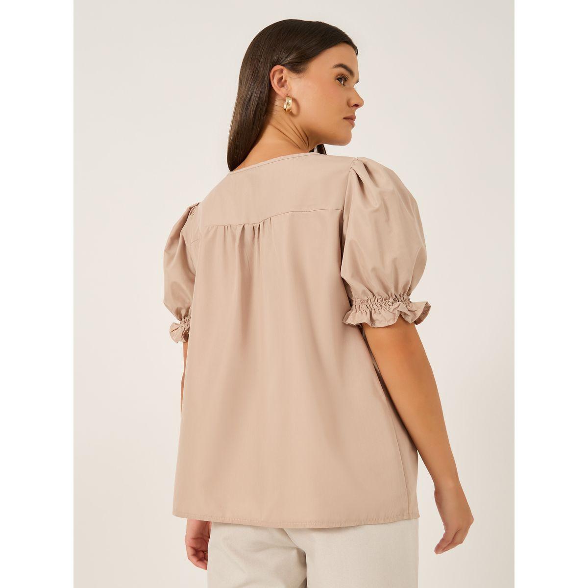 بلوزة سادة بأكمام منفوخة وتفاصيل مكبلة-women-clothing-shirtsandblouses-blouses-image-4
