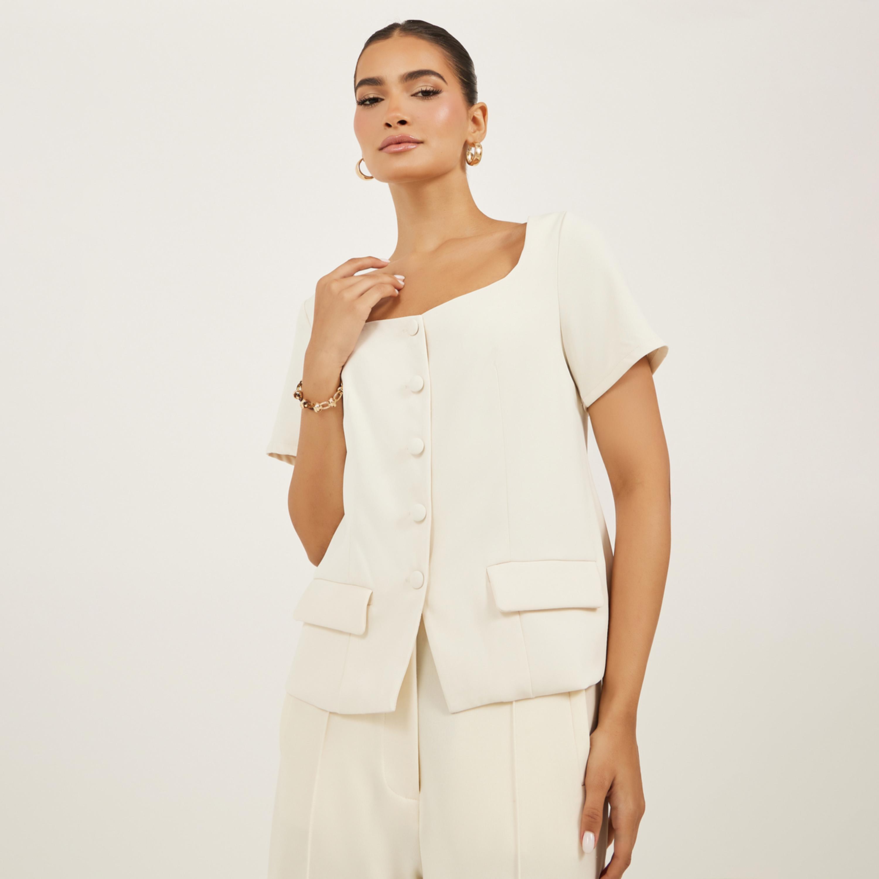 ستايلي - بلوزة سادة بياقة مربعة وتفاصيل جيوب-women-clothing-shirtsandblouses-blouses-image-1