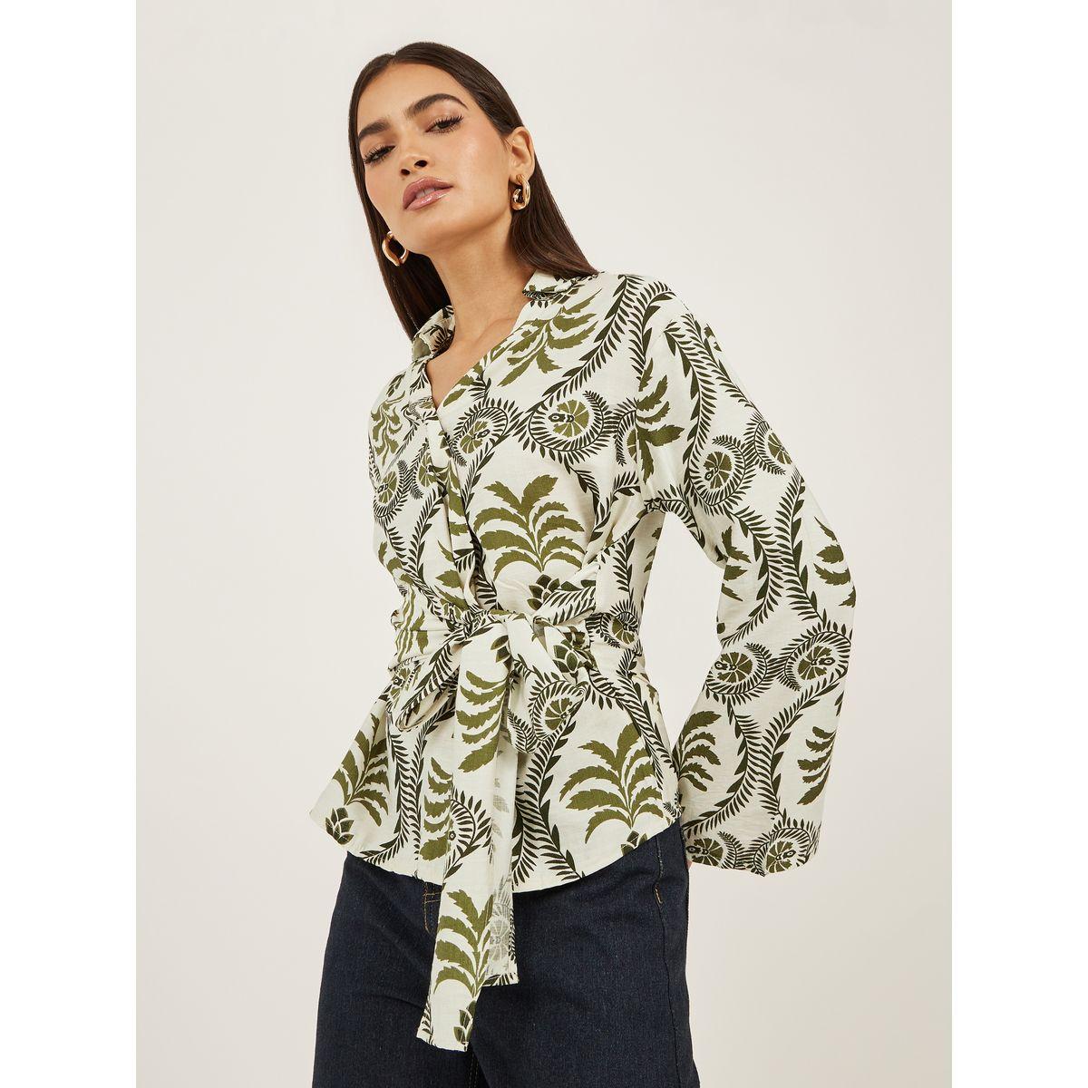 بلوزة بنمط لف وطبعة زهور مع أكمام جرس-women-clothing-shirtsandblouses-blouses-image-1