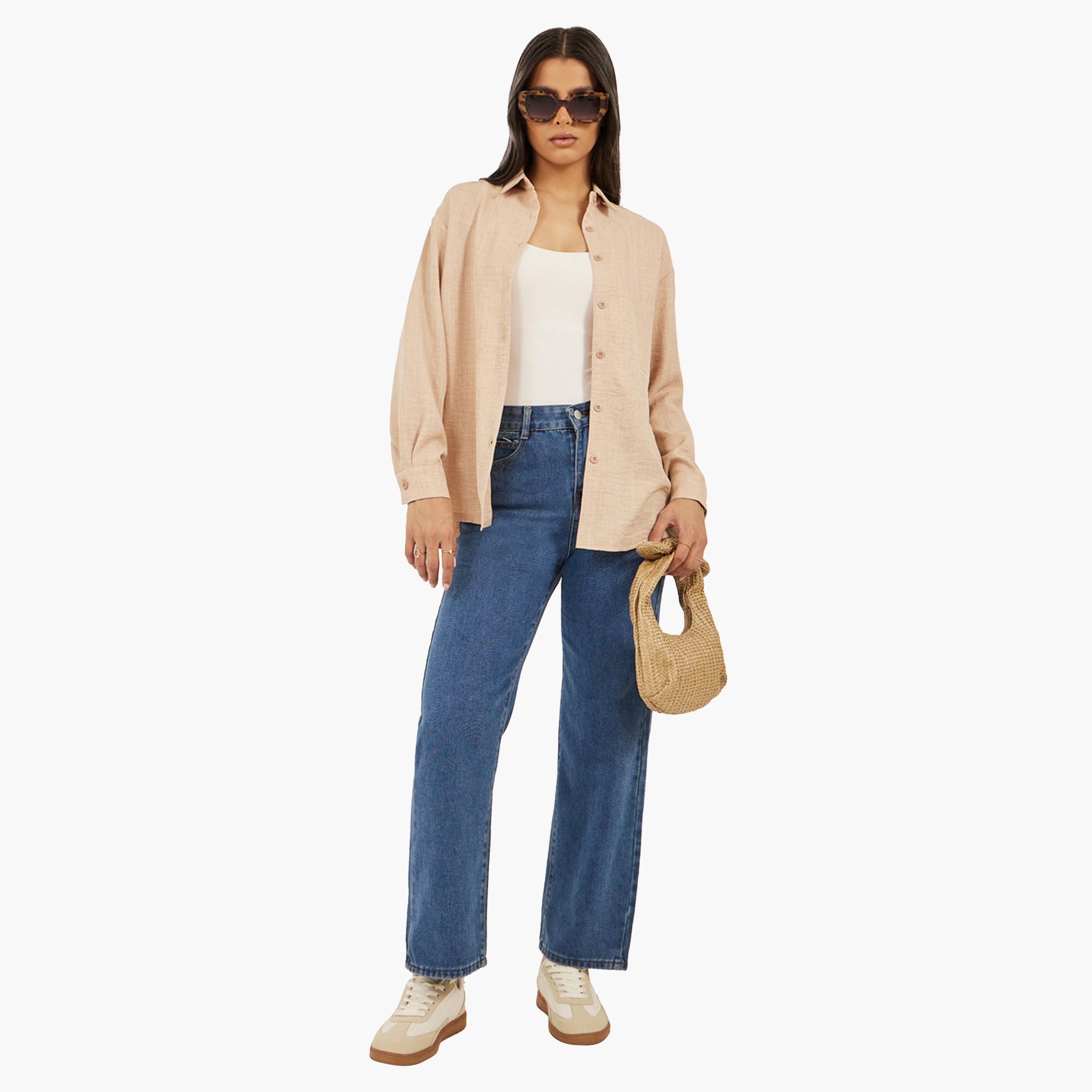 ستايلي - قميص بقصّة عادية وياقة واسعة مع تفاصيل أزرار في الخلف-women-clothing-shirtsandblouses-shirts-image-3