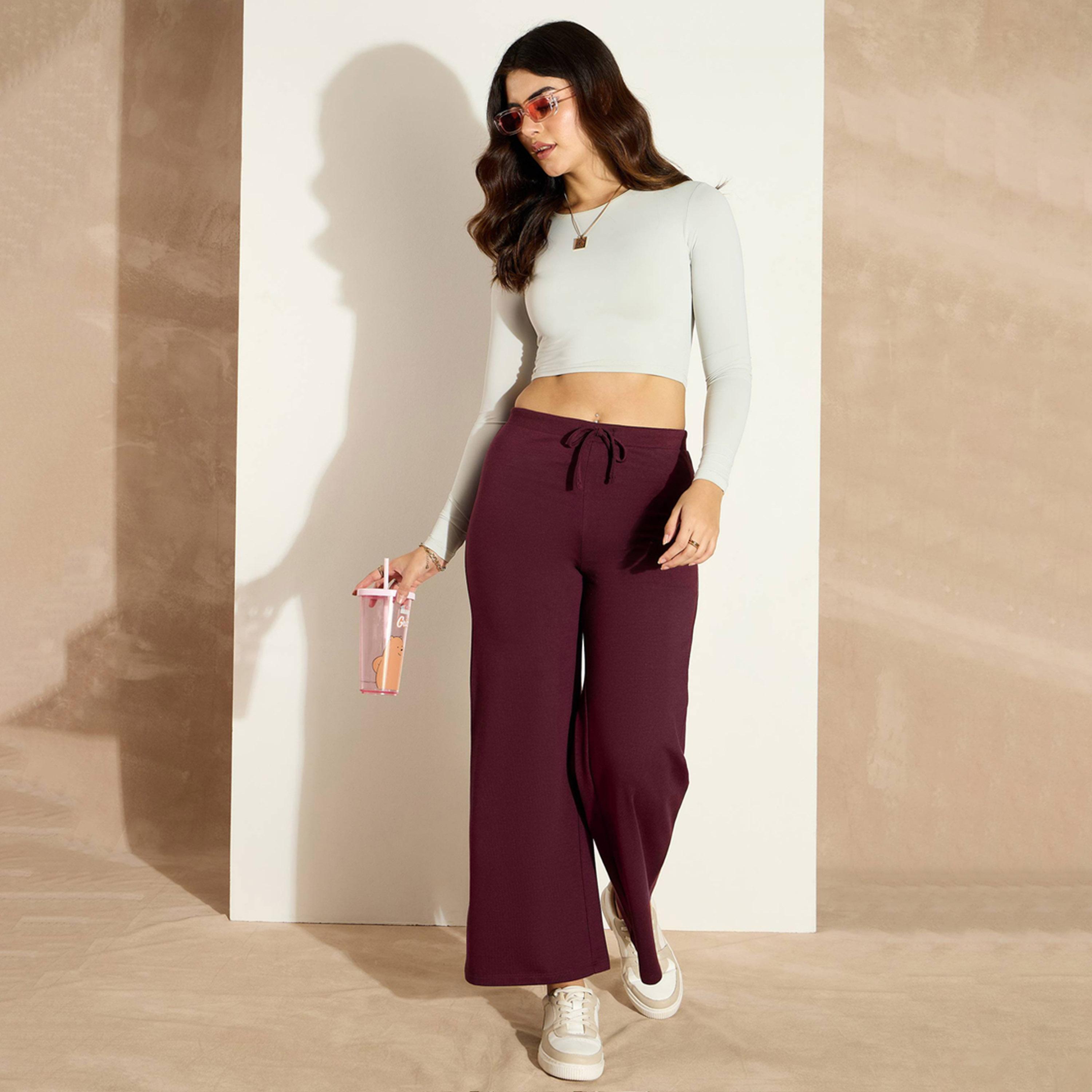 ساسافراس × ستايلي - بنطال رياضي واسع الساق بخصر متوسط الارتفاع من قماش تيري-women-clothing-bottoms-trousers-image-5