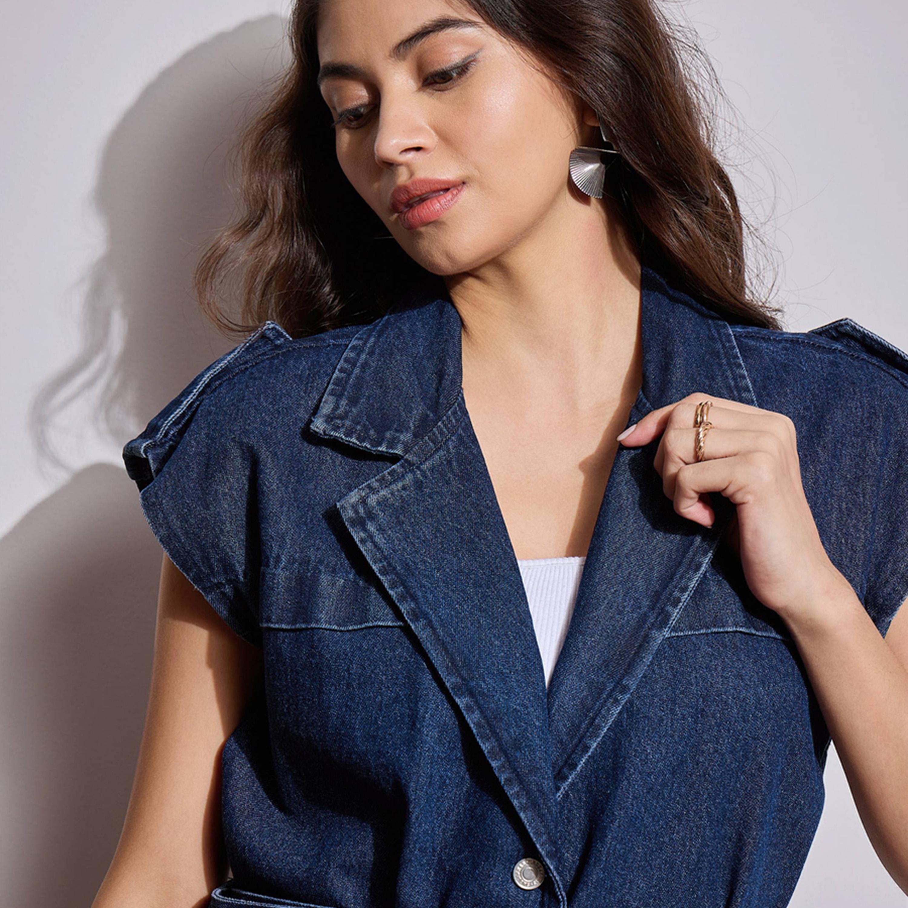 ساسافراس × ستايلي - جاكيت بحزام مغسول بالحامض ومزين بجيوب بدون أكمام-women-winterwear-coatsandjackets-jackets-image-4