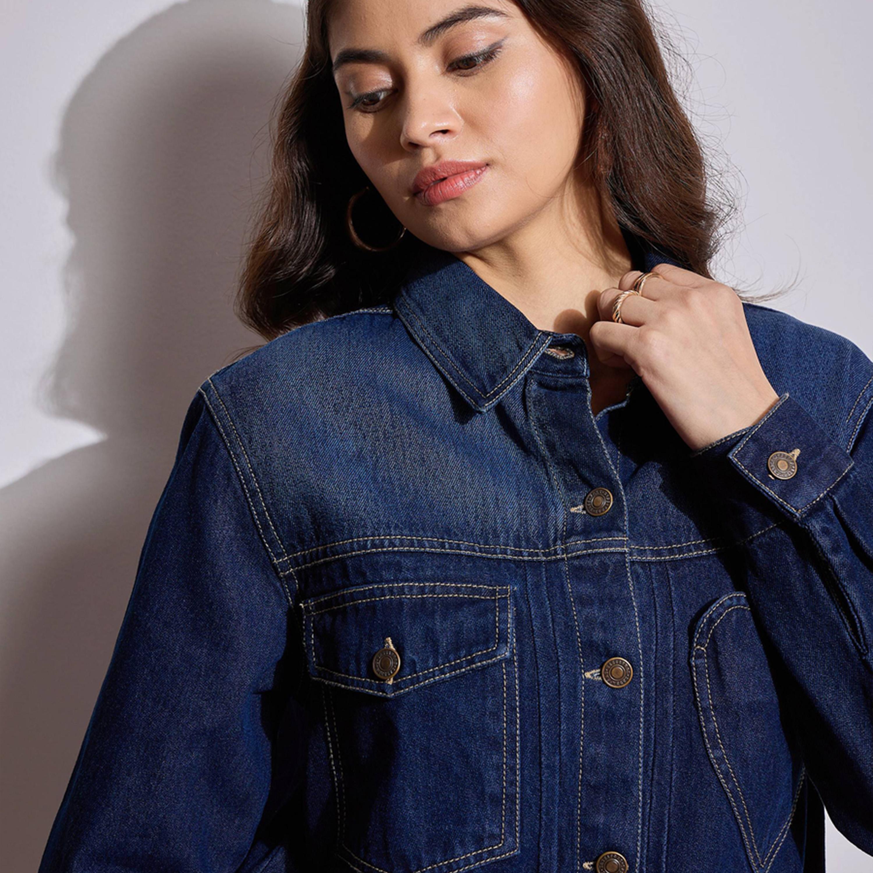 Sassafras X Styli Denim Heart Pockets Crop Jacket-women-winterwear-coatsandjackets-jackets-image-4