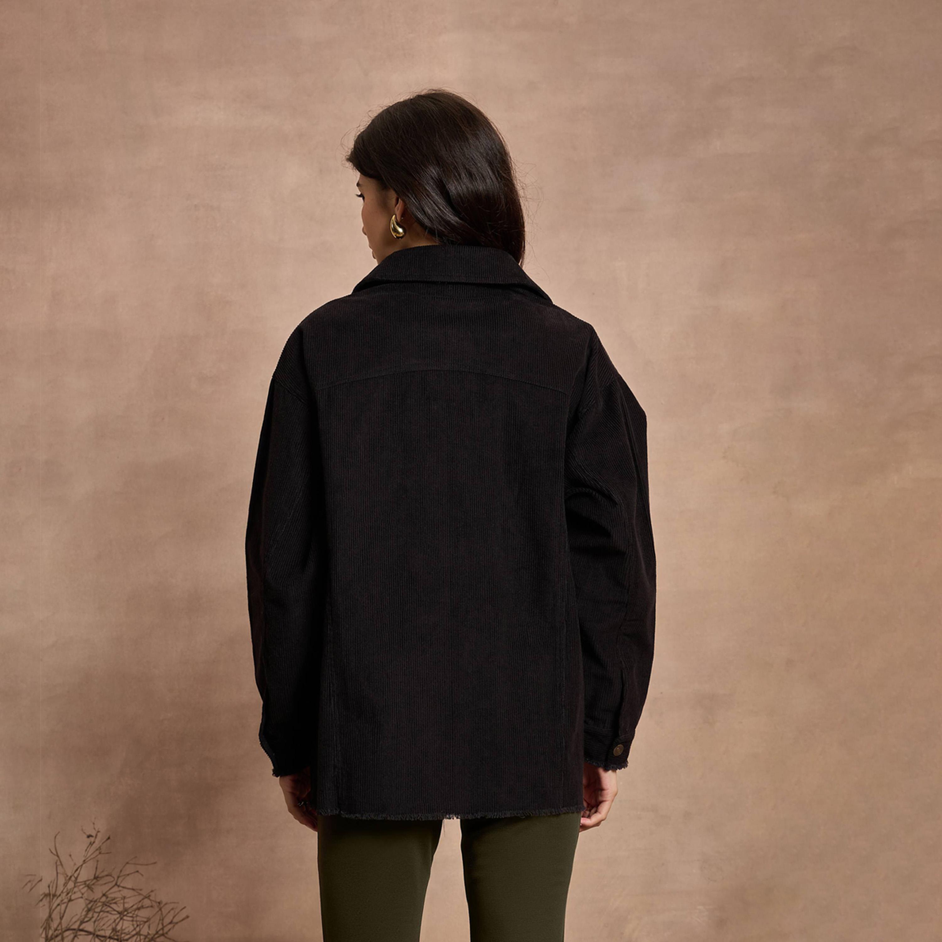 ساسافراس × ستايلي - سترة كبيرة الحجم من قماش كوردروي مع جيوب-women-winterwear-coatsandjackets-jackets-image-6