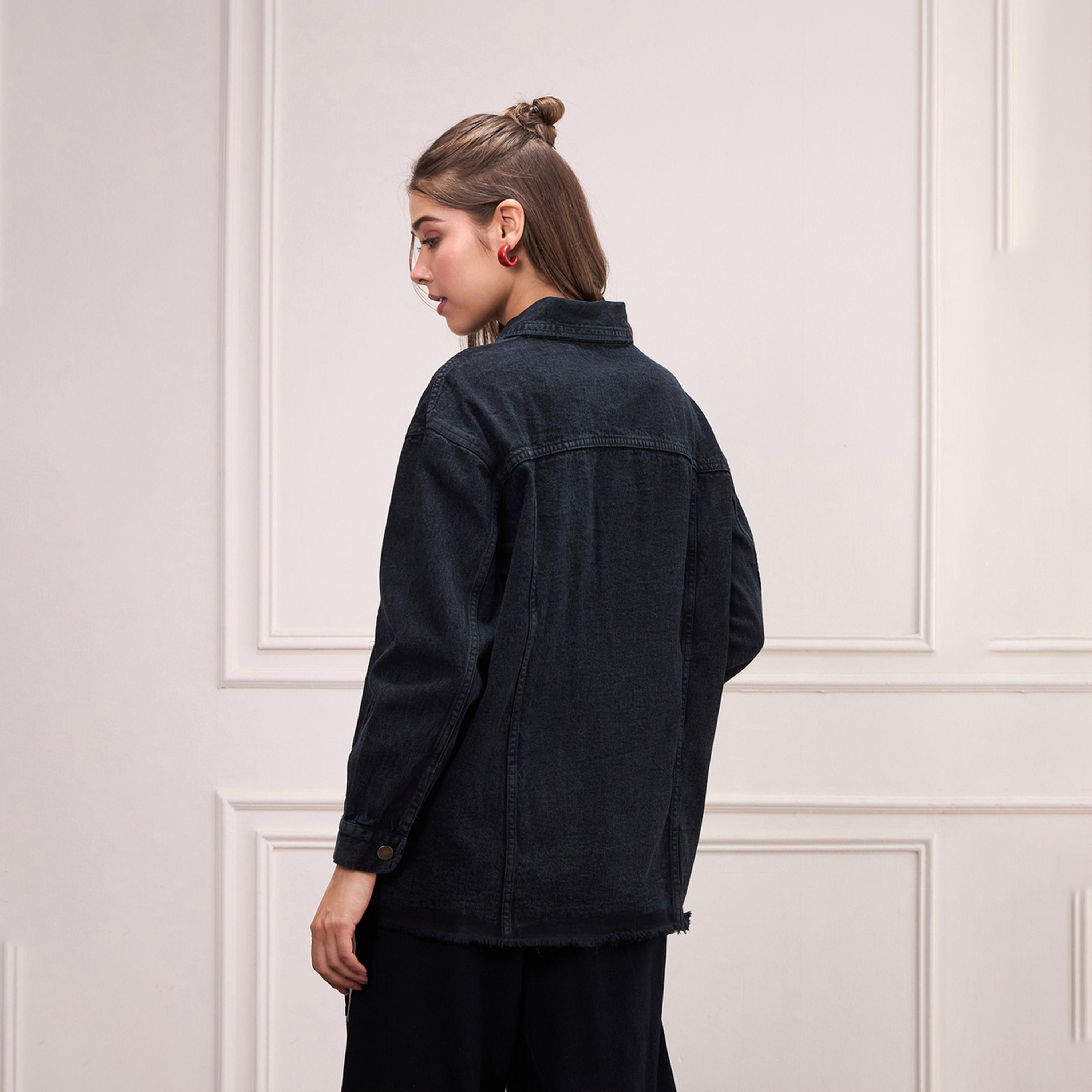 ساسافراس × ستايلي - سترة جينز من قماش الدنيم المغسول - أسود-women-winterwear-coatsandjackets-jackets-image-5