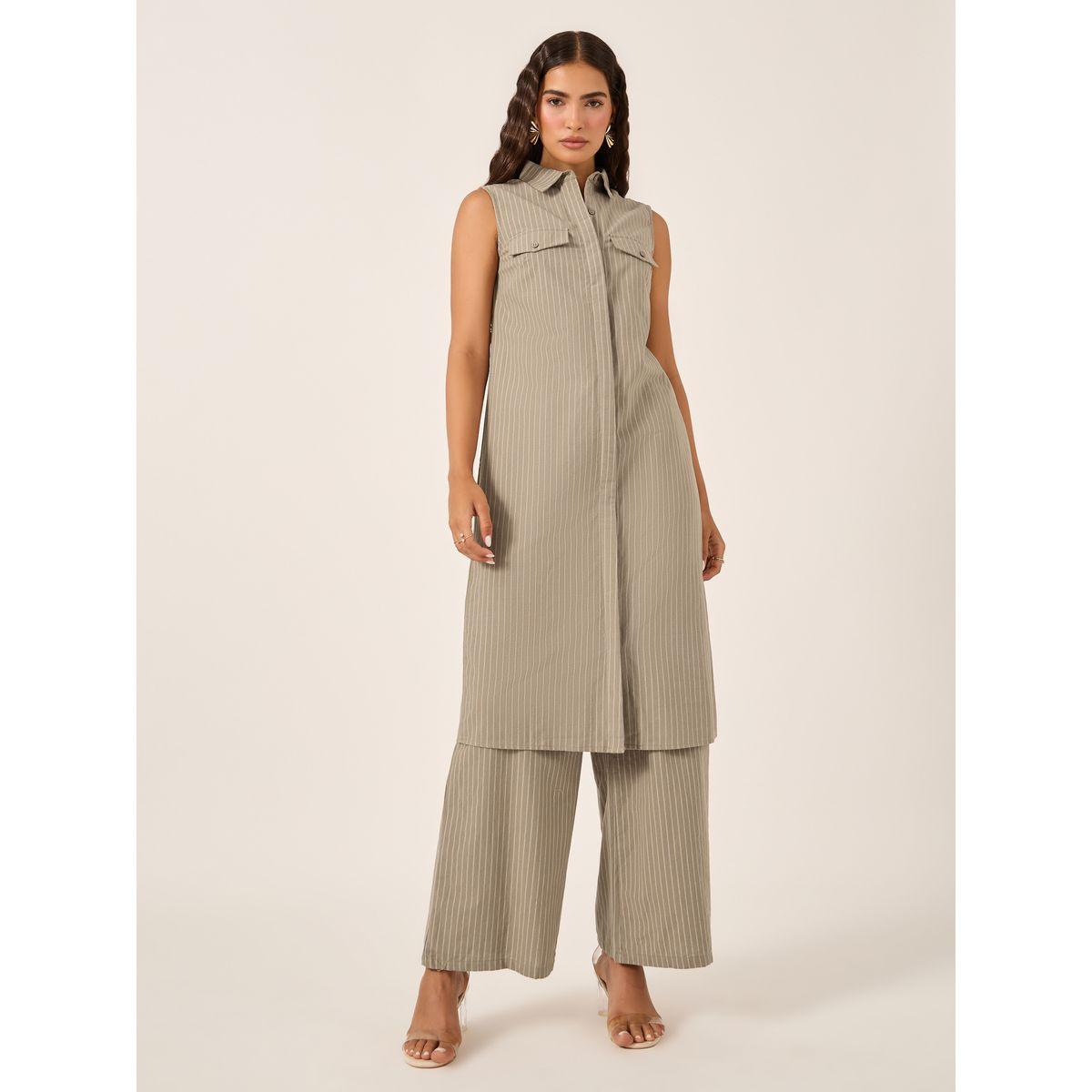 طقم منسق من بنطال بأرجل واسعة وبلوزة تونيك بلا أكمام-women-clothing-coordsets-image-2