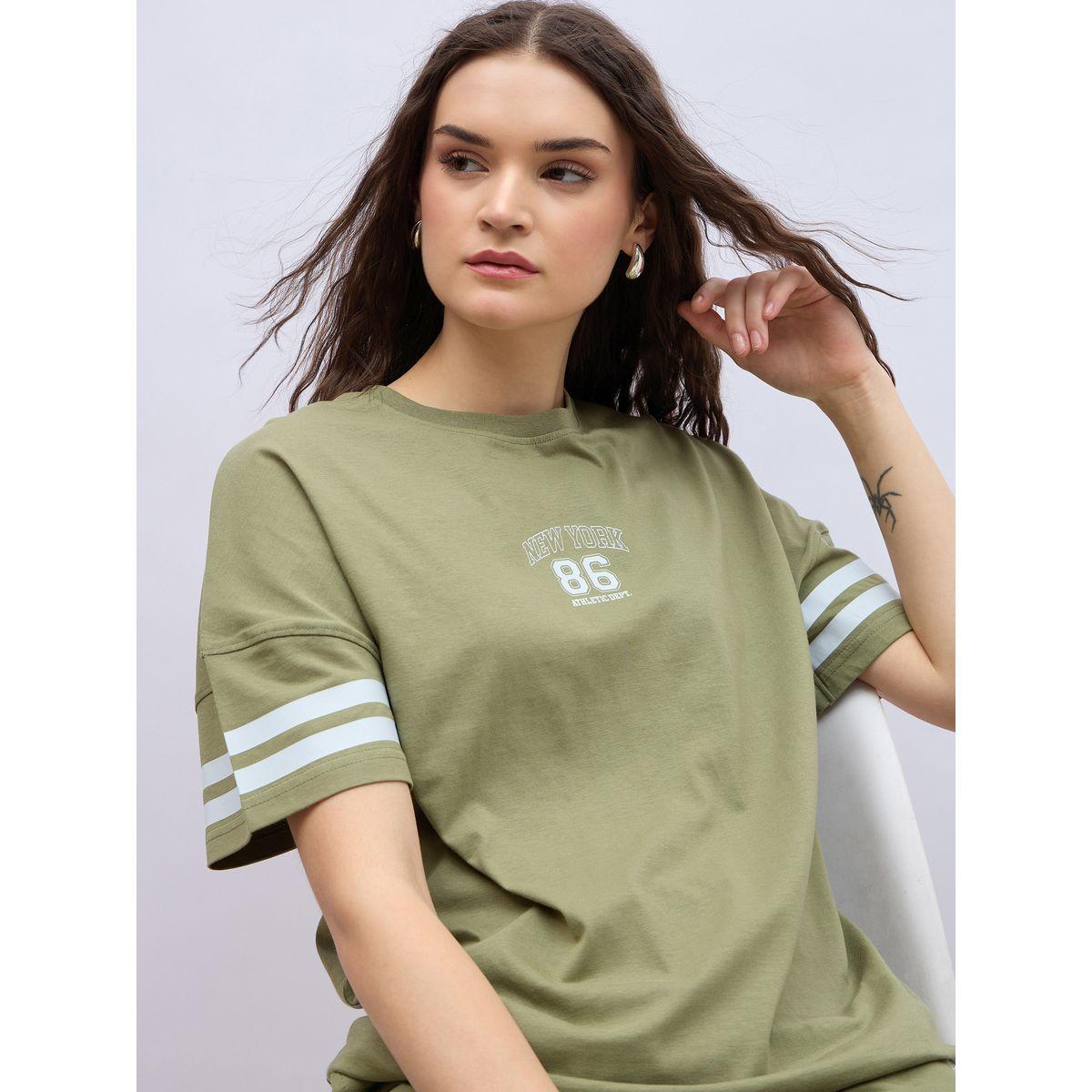 طقم منسق من جوغر وتيشيرت فضفاض-women-clothing-coordsets-image-4