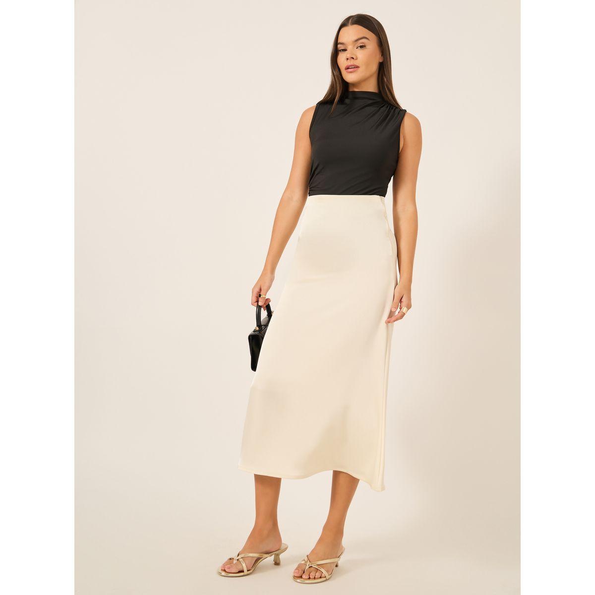 بودي سوت بدون أكمام مع ياقة عالية-women-clothing-shirtsandblouses-blouses-image-2