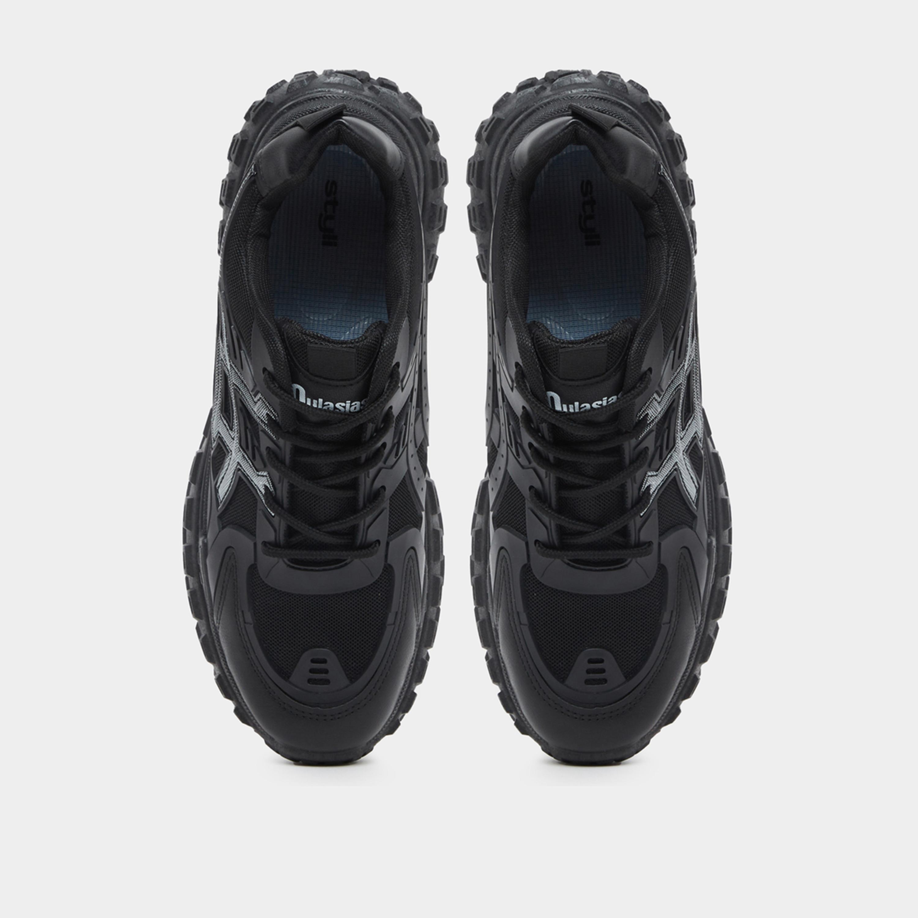 ستايلي - حذاء رياضي بنعل سميك برباط-men-shoes-sneakers-image-5