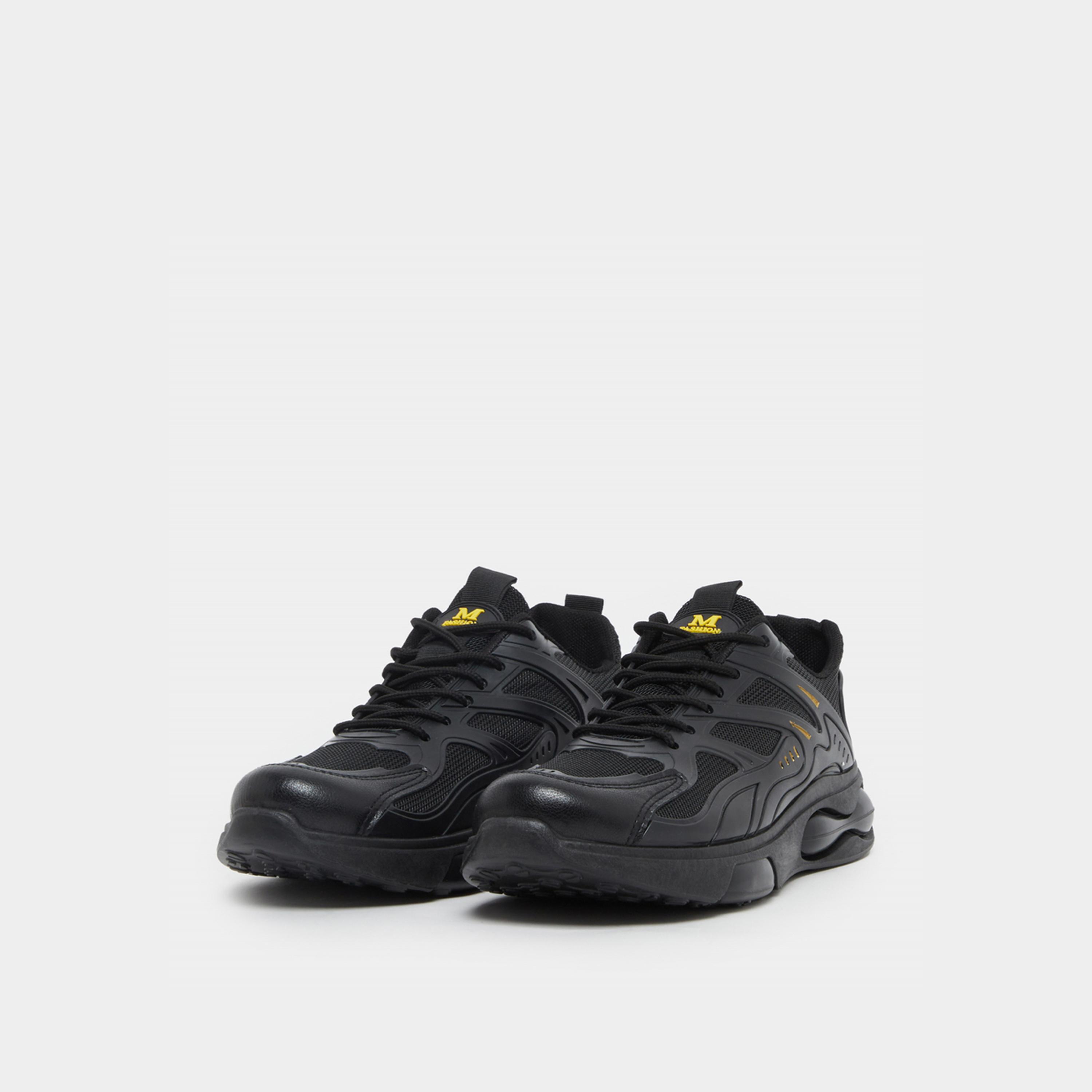 ستايلي - حذاء رياضي ذو نعل هوائي يسمح بالتنفس برباط-men-shoes-sneakers-image-2