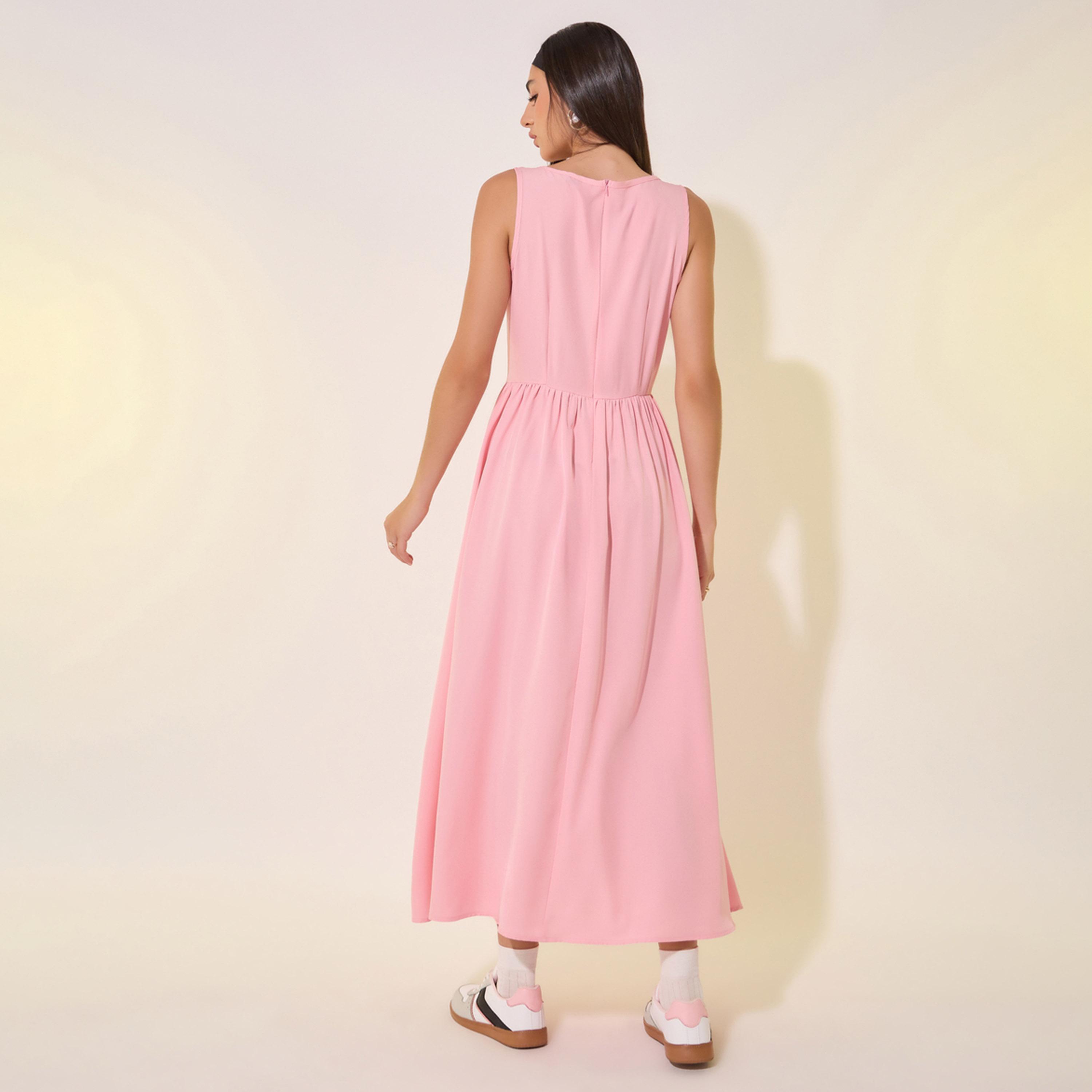 ستايلي - فستان سادة متوسط الطول بياقة مربعة وأزرار-women-clothing-dresses-image-5