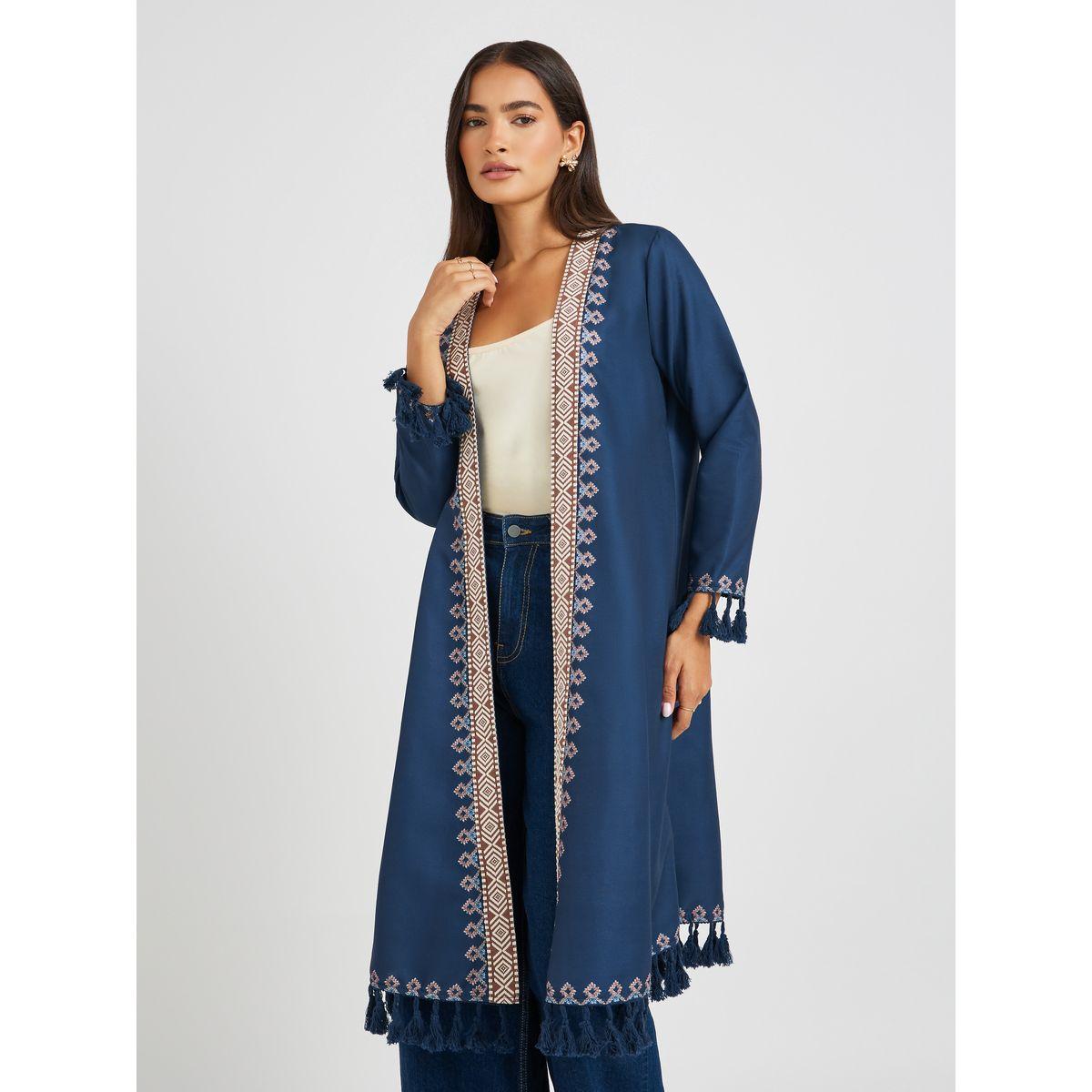 كيمونو ميدي بتفاصيل مُطرّزة وشراشيب-women-arabicclothing-abayas-image-2
