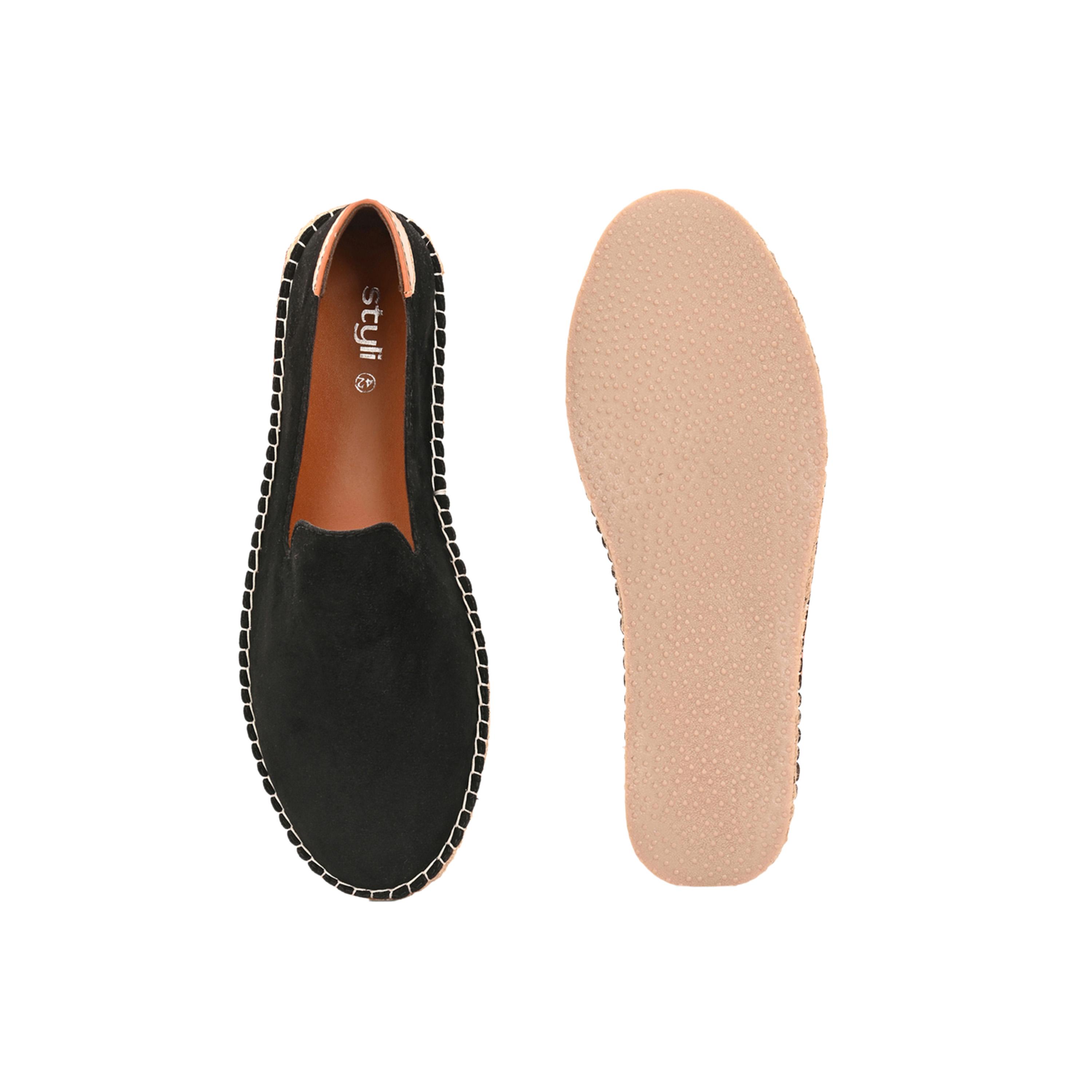 ستايلي - حذاء إسبادريل سهل الارتداء بتفاصيل خياطة متباينة-men-shoes-loafersandmoccasins-image-4