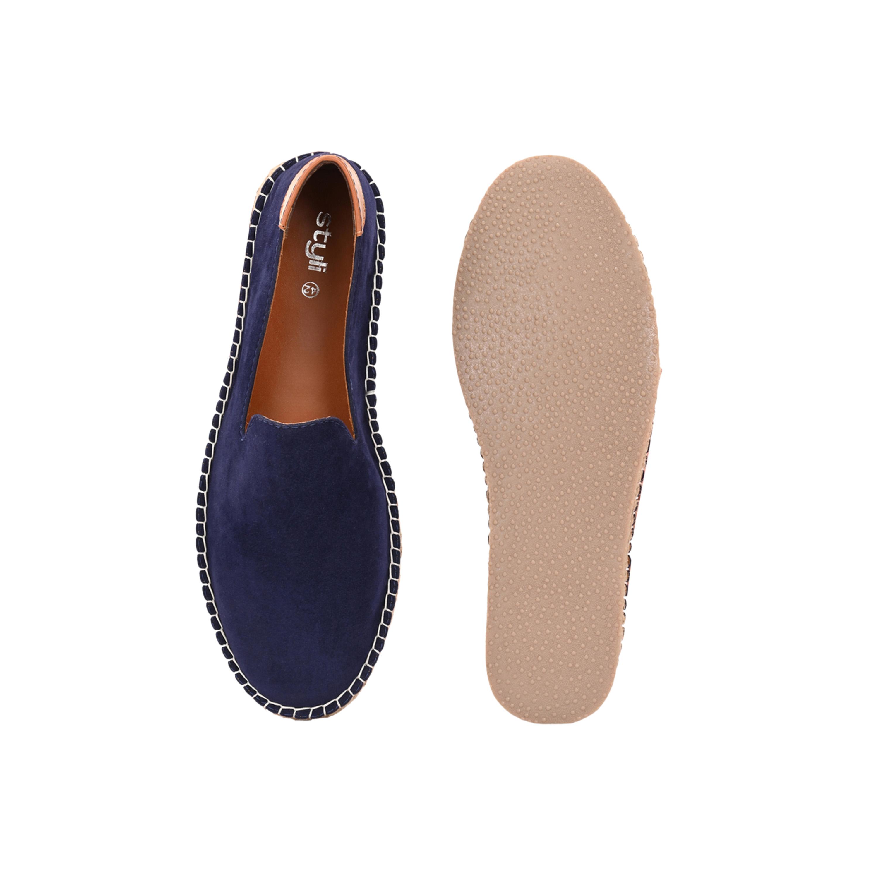 ستايلي - حذاء إسبادريل سهل الارتداء بتفاصيل خياطة متباينة-men-shoes-loafersandmoccasins-image-4