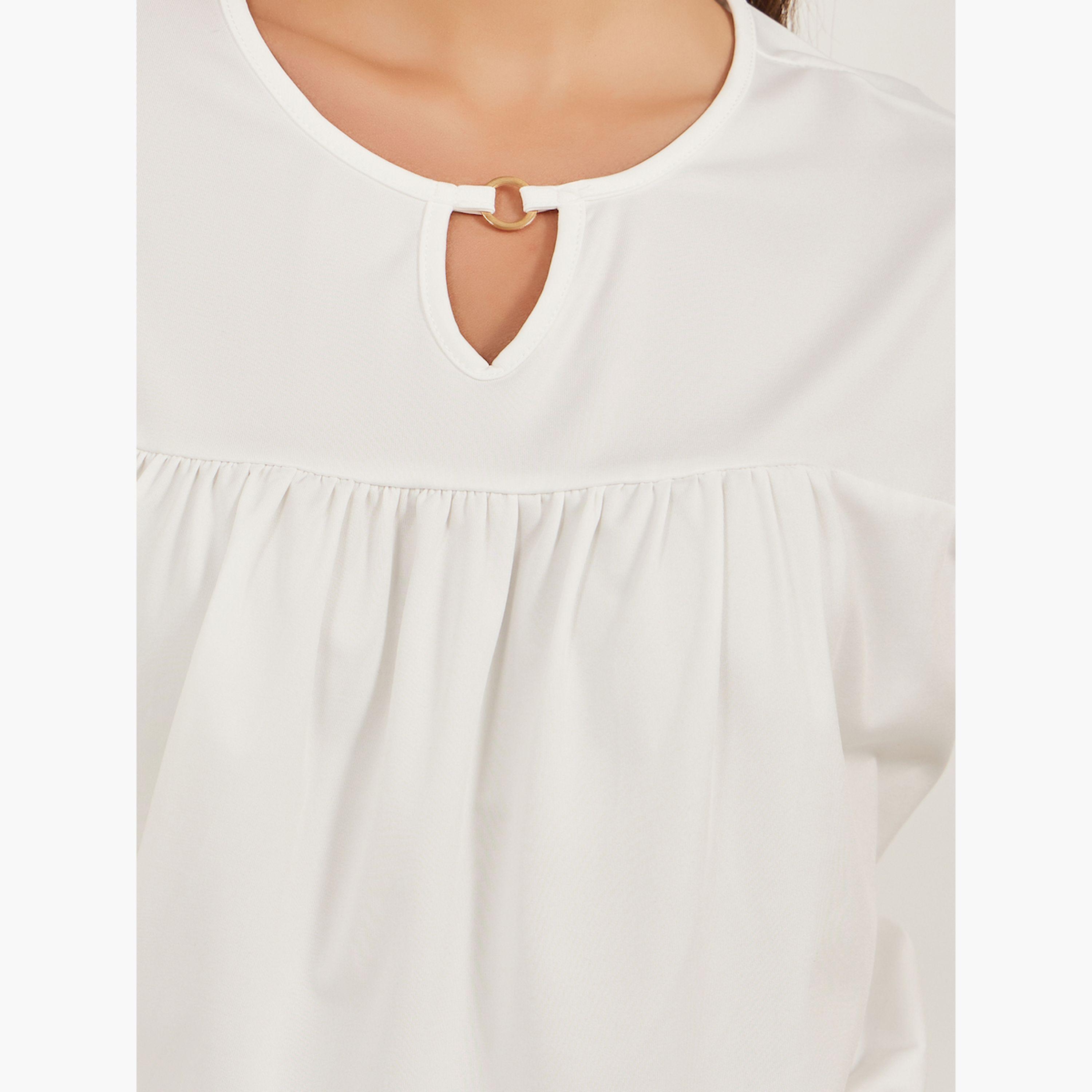 ستايلي - تي شيرت بأكمام قصيرة وكسرات وفتحة رقبة صغيرة-women-clothing-tshirts-image-4