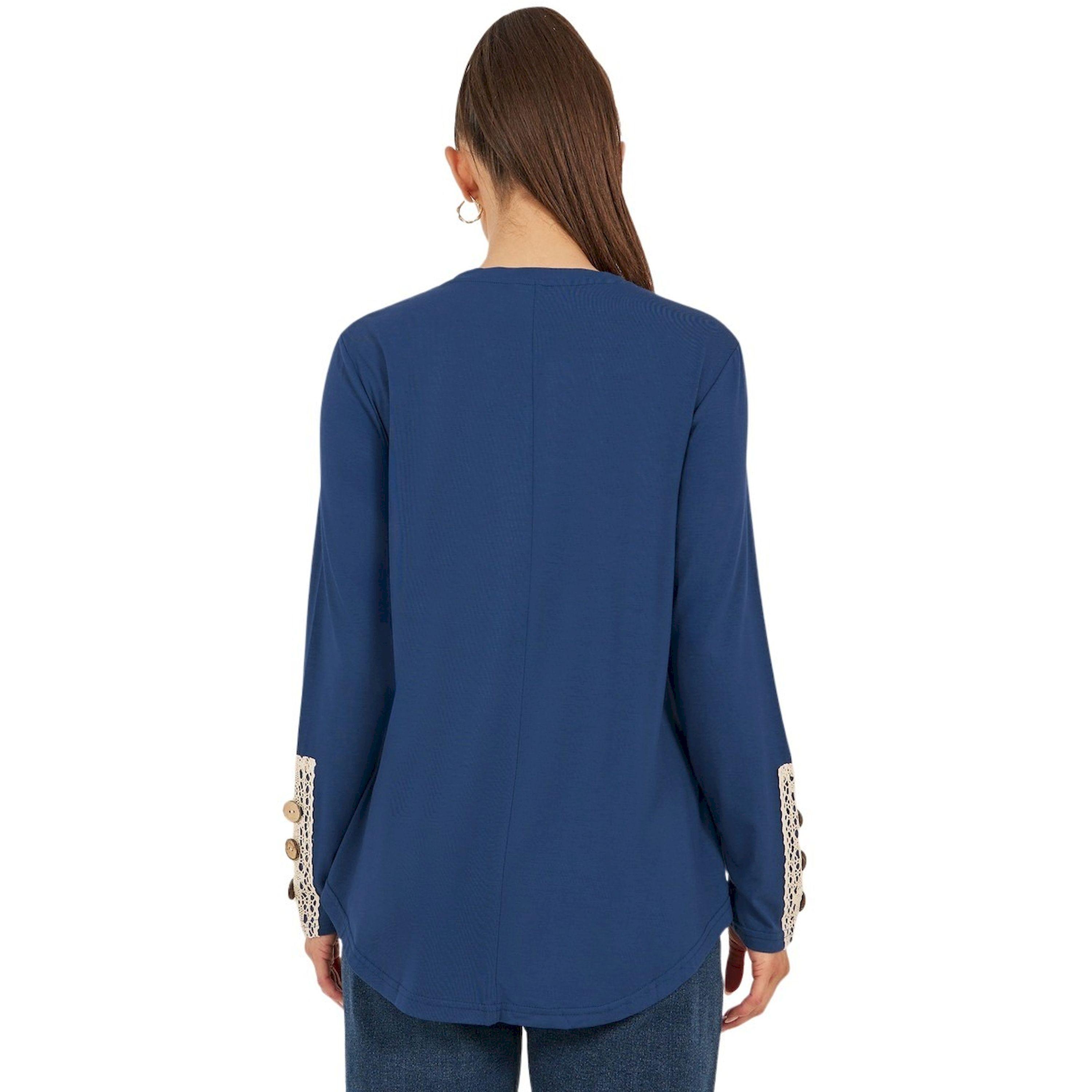 ستايلي -  تي شيرت بأكمام طويلة وياقة مستديرة وتفاصيل دانتيل-women-clothing-tshirts-image-4
