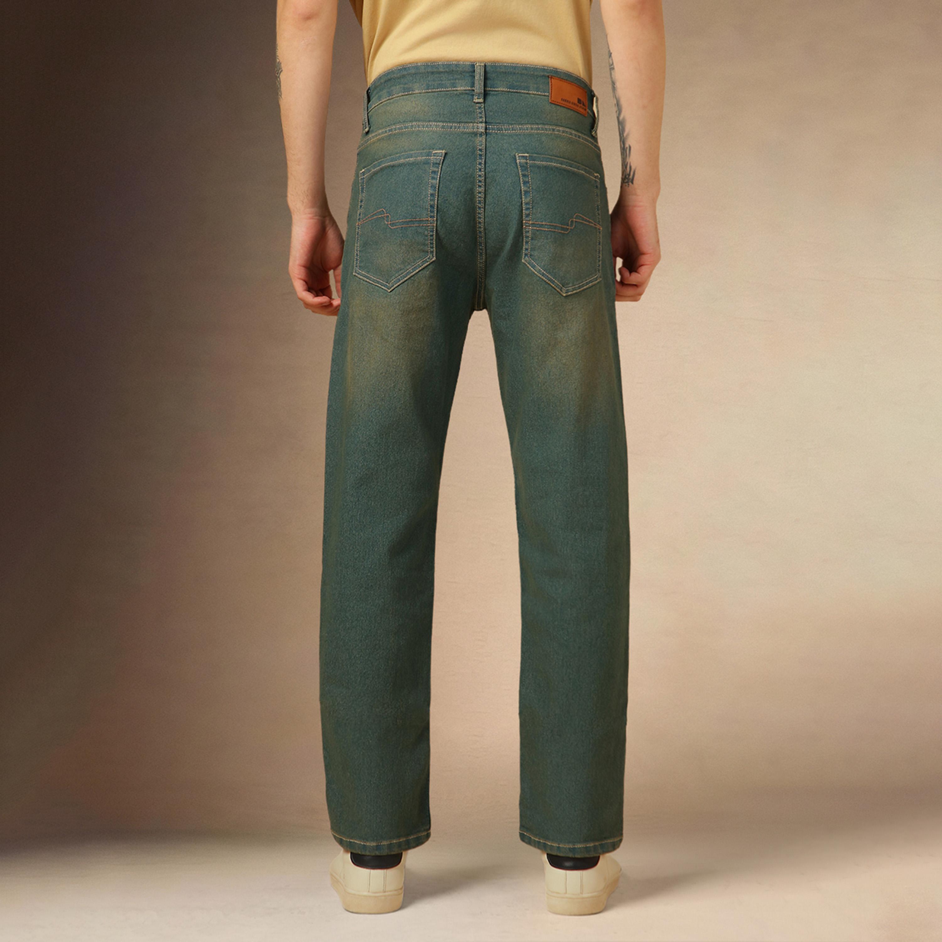 دينيس لينغو × ستايلي - بنطال جينز بخصر متوسط الارتفاع بقصّة مريحة وباهت-men-clothing-bottoms-jeans-image-3