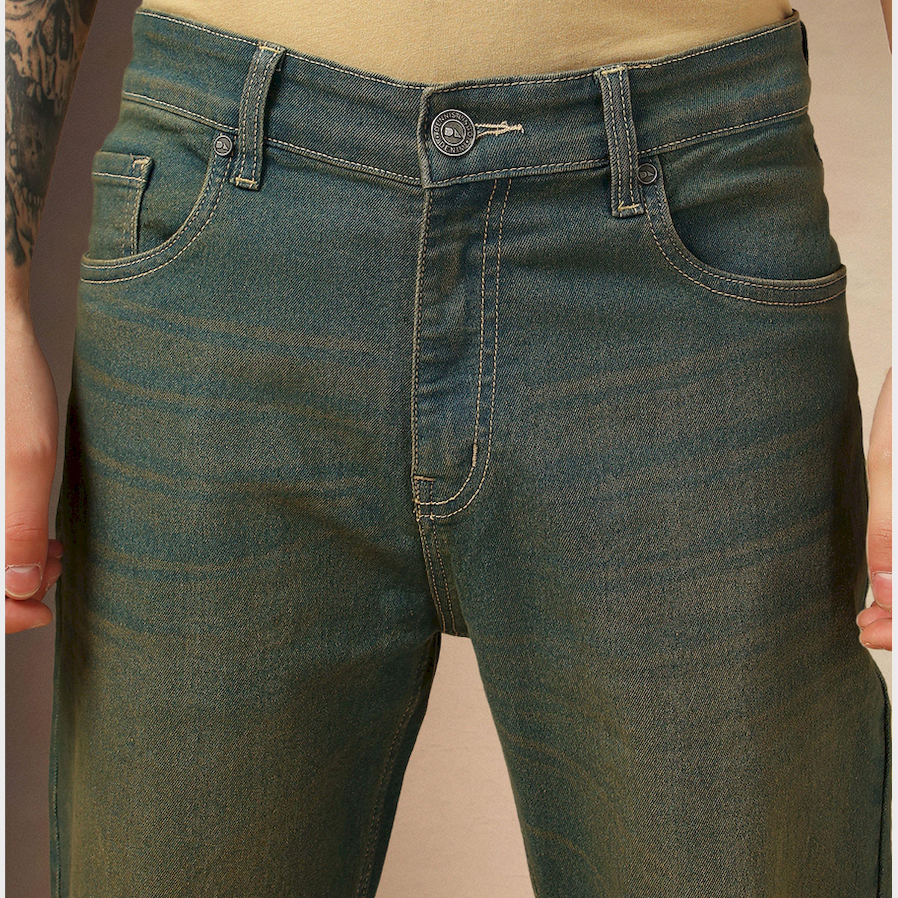 دينيس لينغو × ستايلي - بنطال جينز بخصر متوسط الارتفاع بقصّة مريحة وباهت-men-clothing-bottoms-jeans-image-4