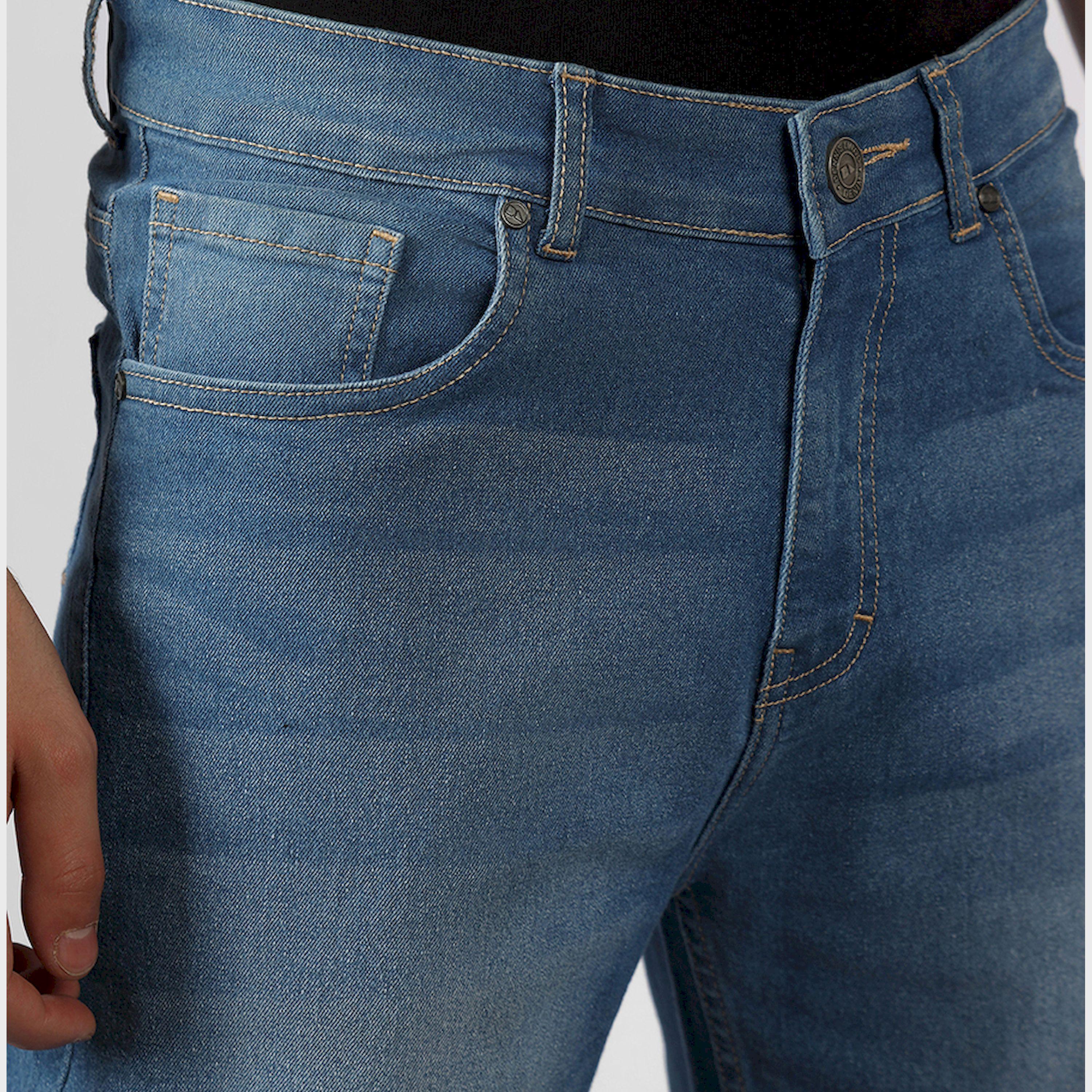 دينيس لينغو × ستايلي - بنطال جينز بخصر متوسط الارتفاع بقصّة مستقيمة وباهت-men-clothing-bottoms-jeans-image-4