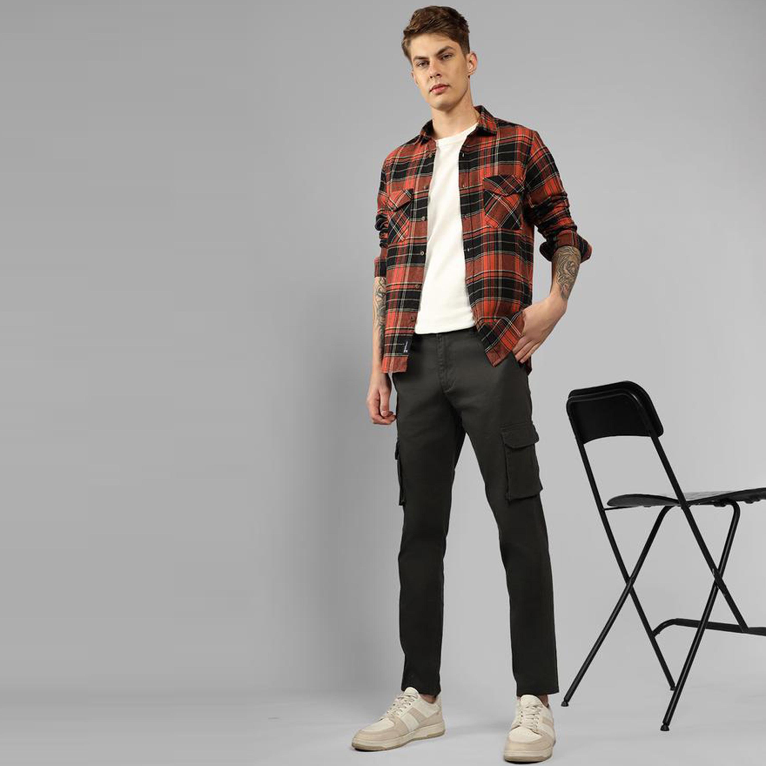 دينيس لينغو × ستايلي - قميص مربعات بقصة مريحة وياقة واسعة-men-clothing-shirts-image-5