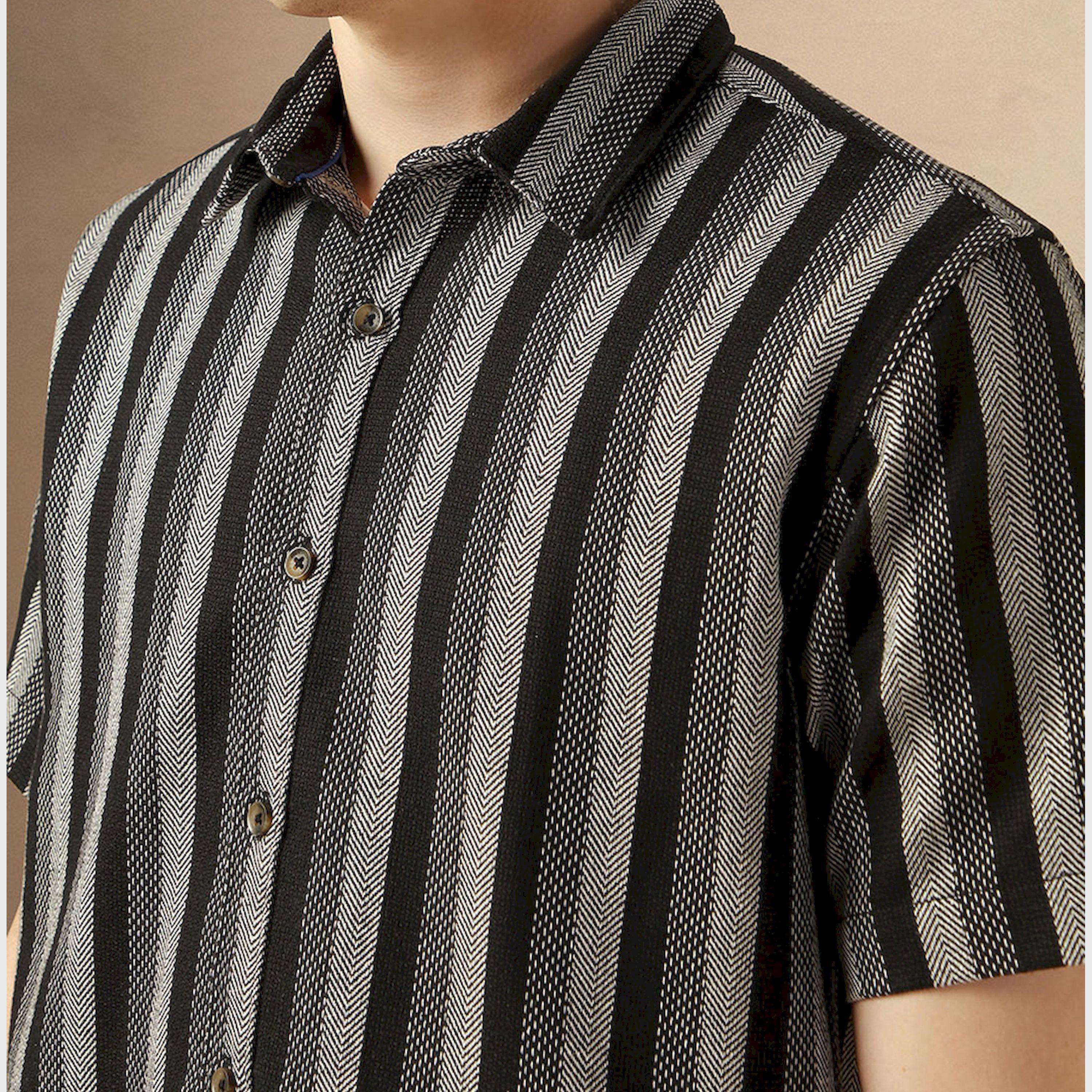 Dennis Lingo X Styli Striped Relaxed Fit Spread Collar Shirt-men-clothing-shirts-image-4