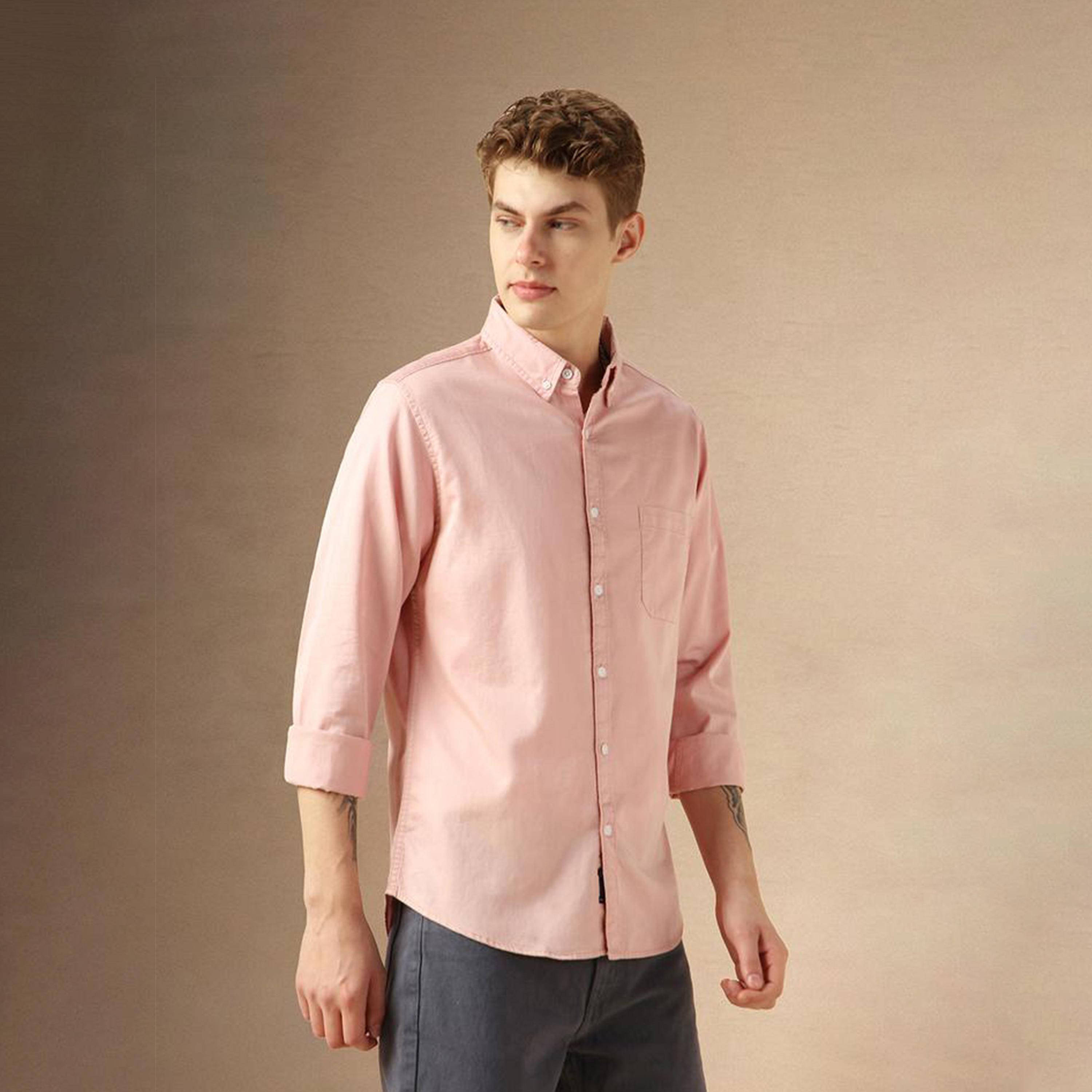 دينيس لينغو× ستايلي-  قميص كاجوال قطن وردي قصة مريحة وأزرار سفلية-men-clothing-shirts-image-2
