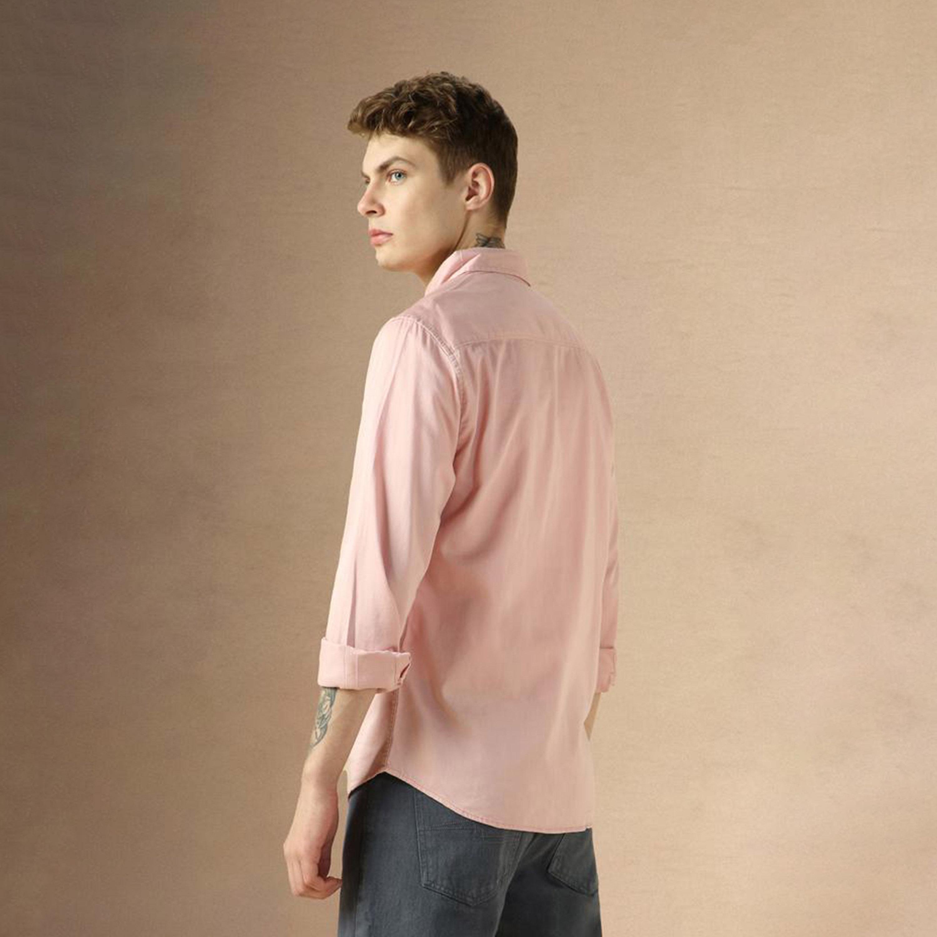 دينيس لينغو× ستايلي-  قميص كاجوال قطن وردي قصة مريحة وأزرار سفلية-men-clothing-shirts-image-3