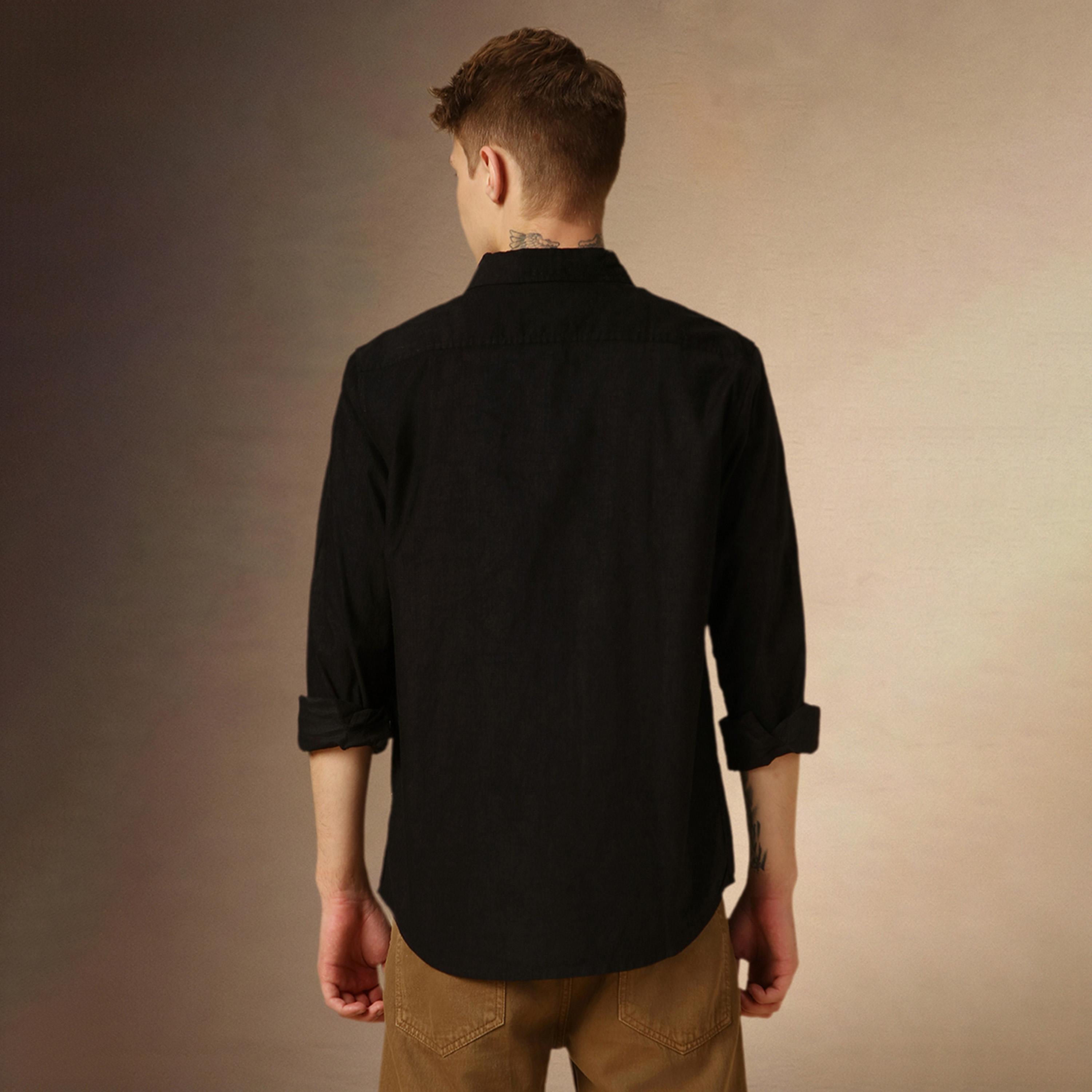 Dennis Lingo X Styli Solid Relaxed Fit Spread Collar Shirt-men-clothing-shirts-image-3