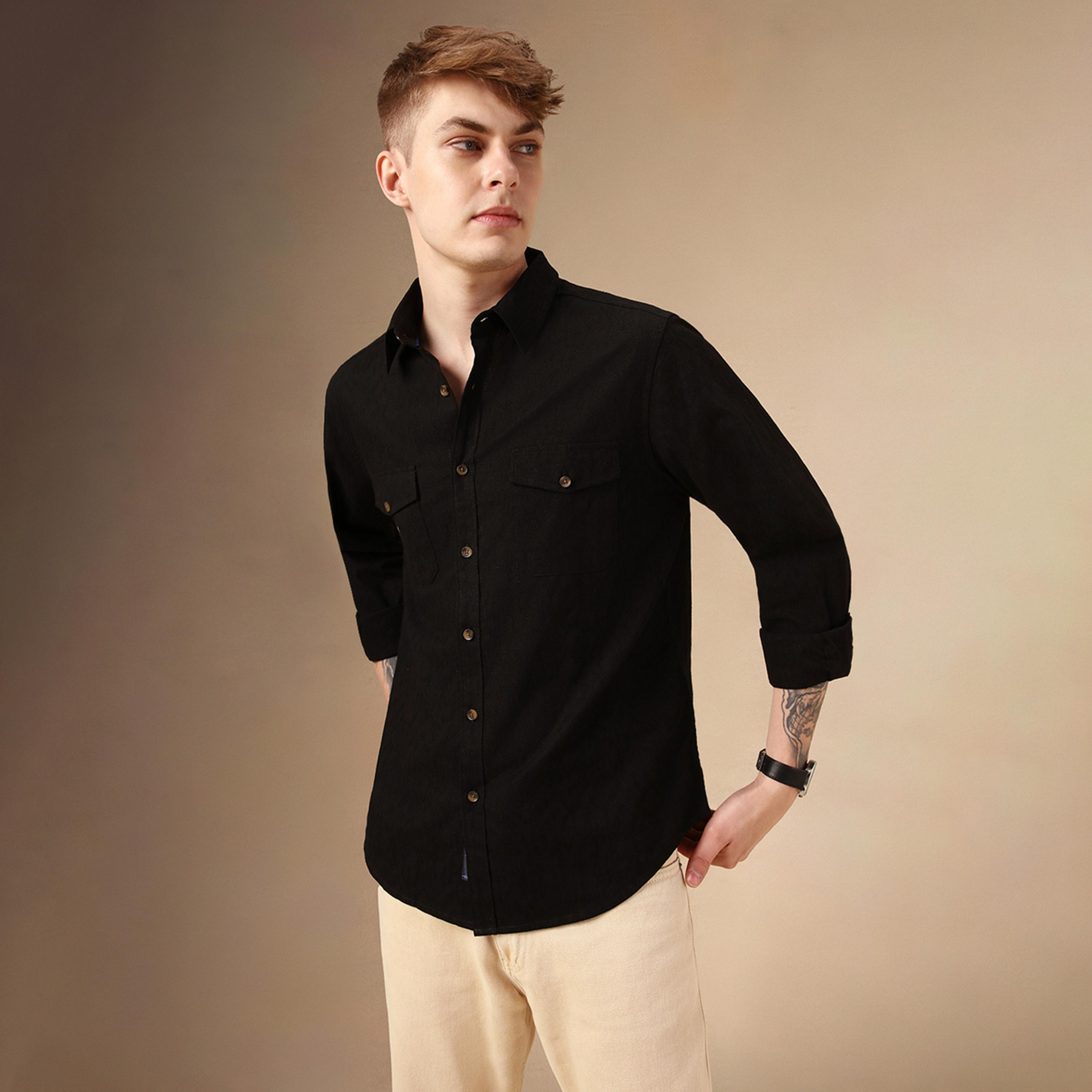 دينيس لينغو × ستايلي - قميص سادة بقصة مريحة بياقة واسعة-men-clothing-shirts-image-1