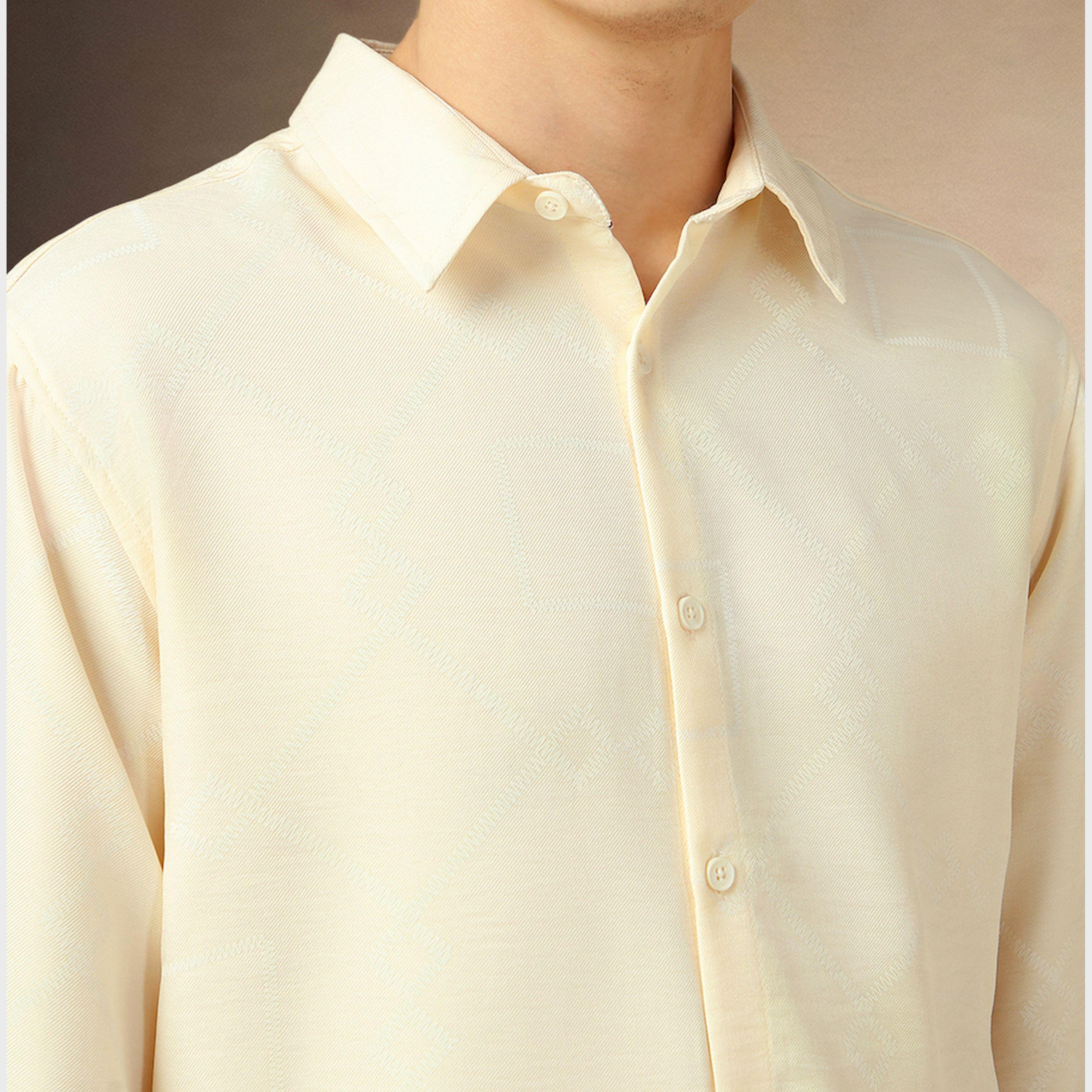 Dennis Lingo X Styli Solid Relaxed Fit Spread Collar Shirt-men-clothing-shirts-image-4